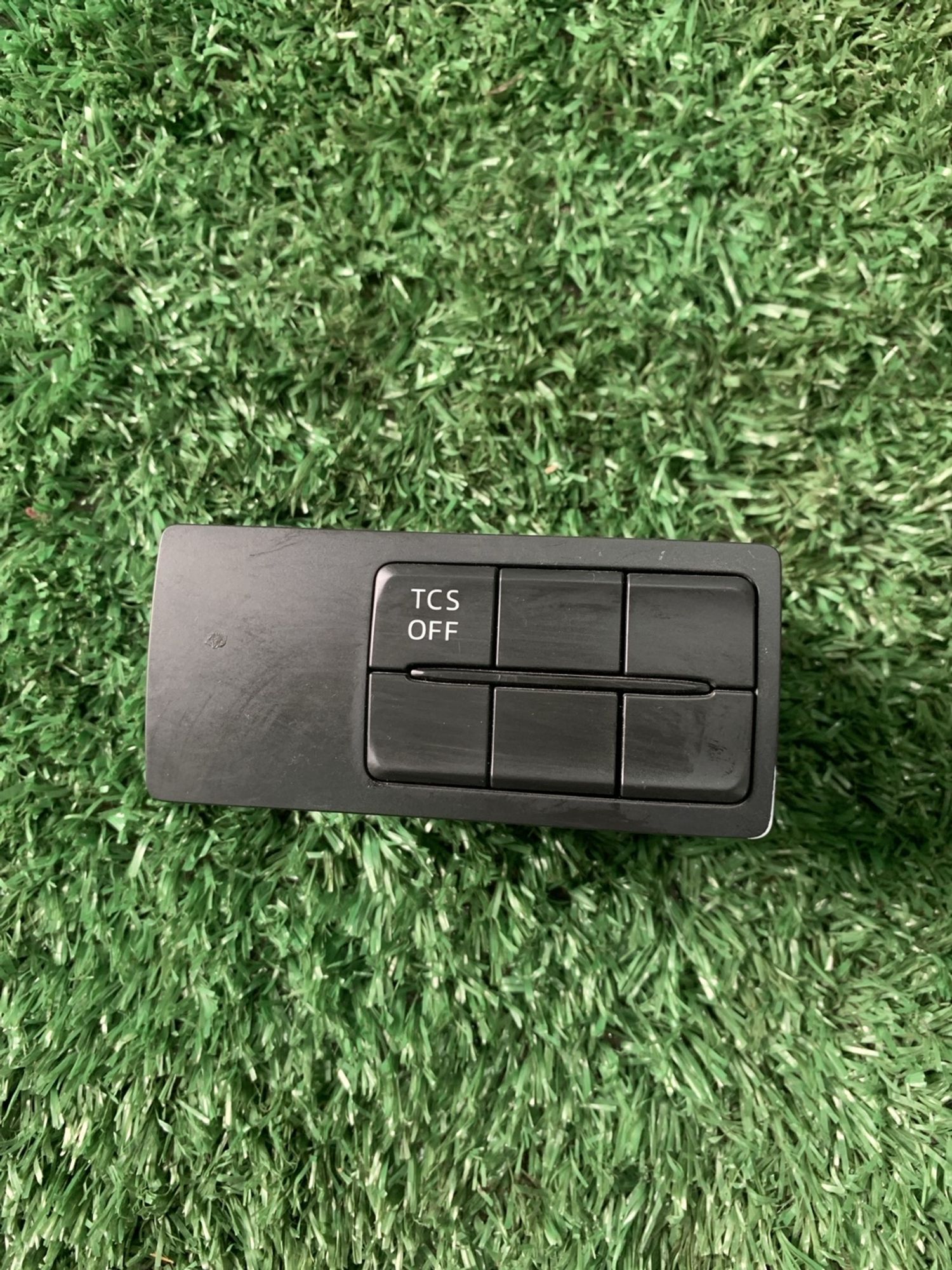 https://gcs.partsauto.market/rn-stockpro.appspot.com/thmbs/userImages/f92b14355489e3b224da6399a17e0798/part/b445848a-4465-4e7c-8291-2fd2636fe7af_1750505856731.jpg