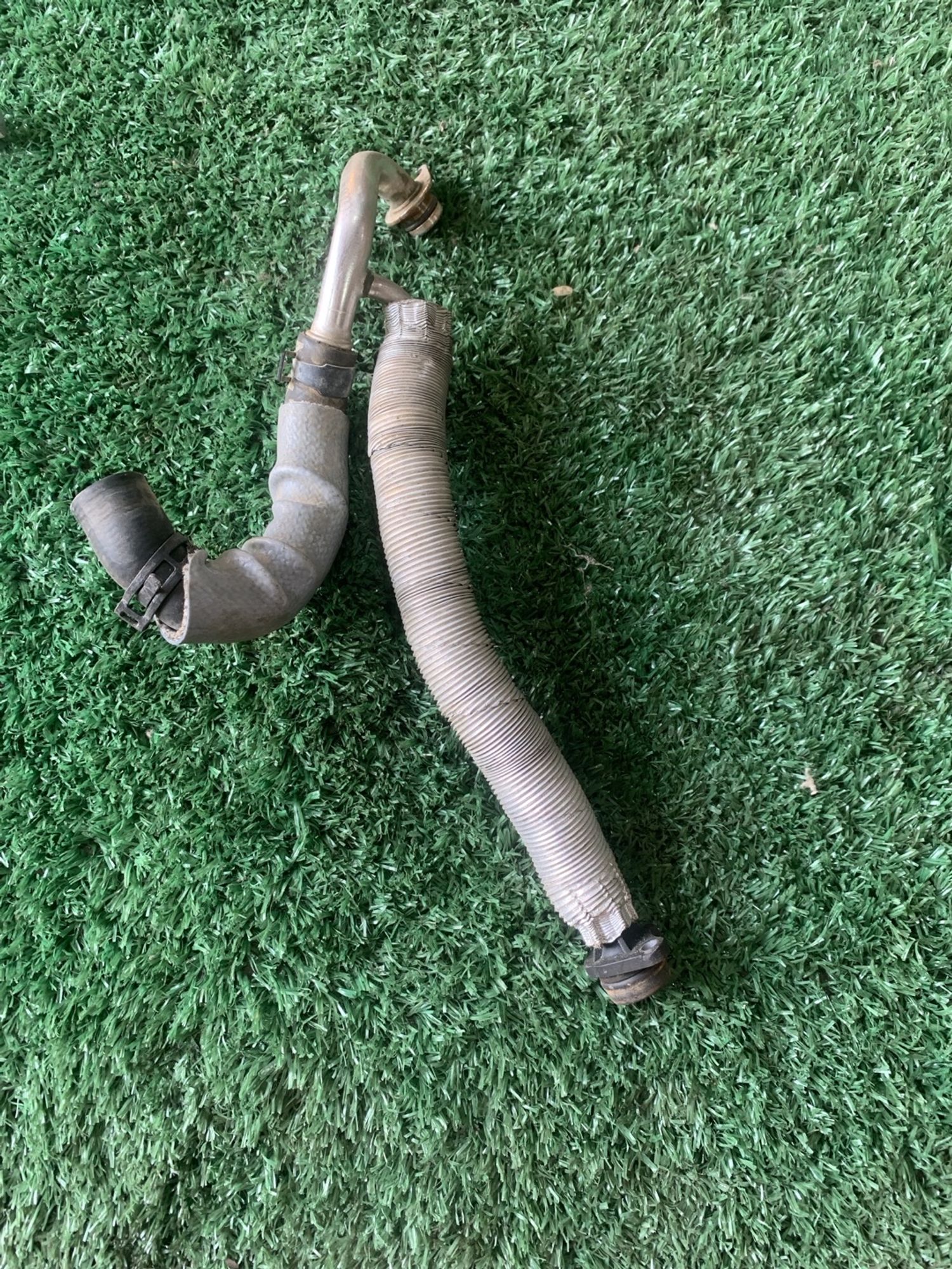 https://gcs.partsauto.market/rn-stockpro.appspot.com/thmbs/userImages/f92b14355489e3b224da6399a17e0798/part/b9ca3e2b-f05b-4a3f-897b-f7f9b9d5e609_1749818917900.jpg