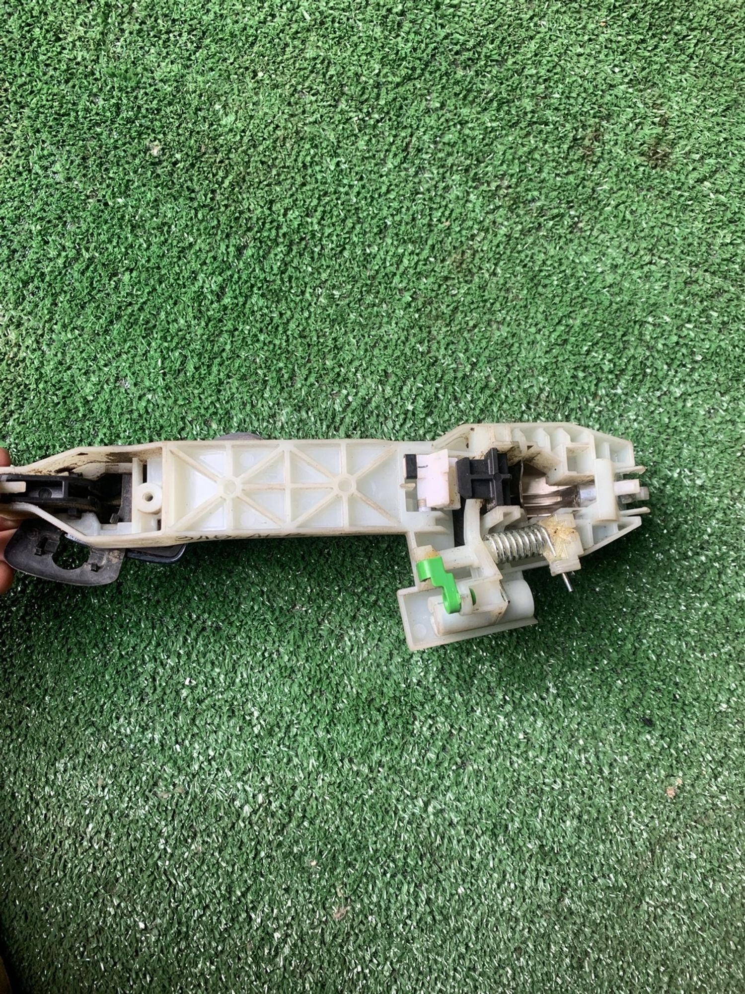 https://gcs.partsauto.market/rn-stockpro.appspot.com/thmbs/userImages/f92b14355489e3b224da6399a17e0798/part/bb213980-4195-46ee-ae71-6b1860765739_1747489743541.jpg