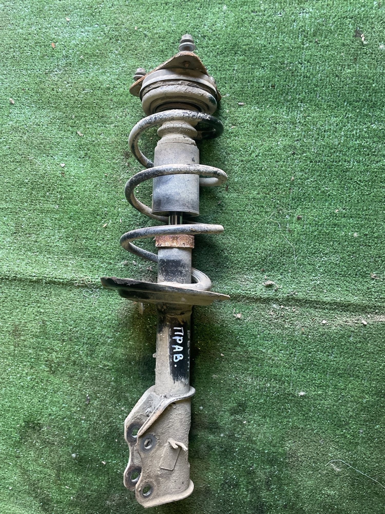 https://gcs.partsauto.market/rn-stockpro.appspot.com/thmbs/userImages/f92b14355489e3b224da6399a17e0798/part/c277c569-fb6d-4d97-88eb-eb025310300b_1747992134529.jpg