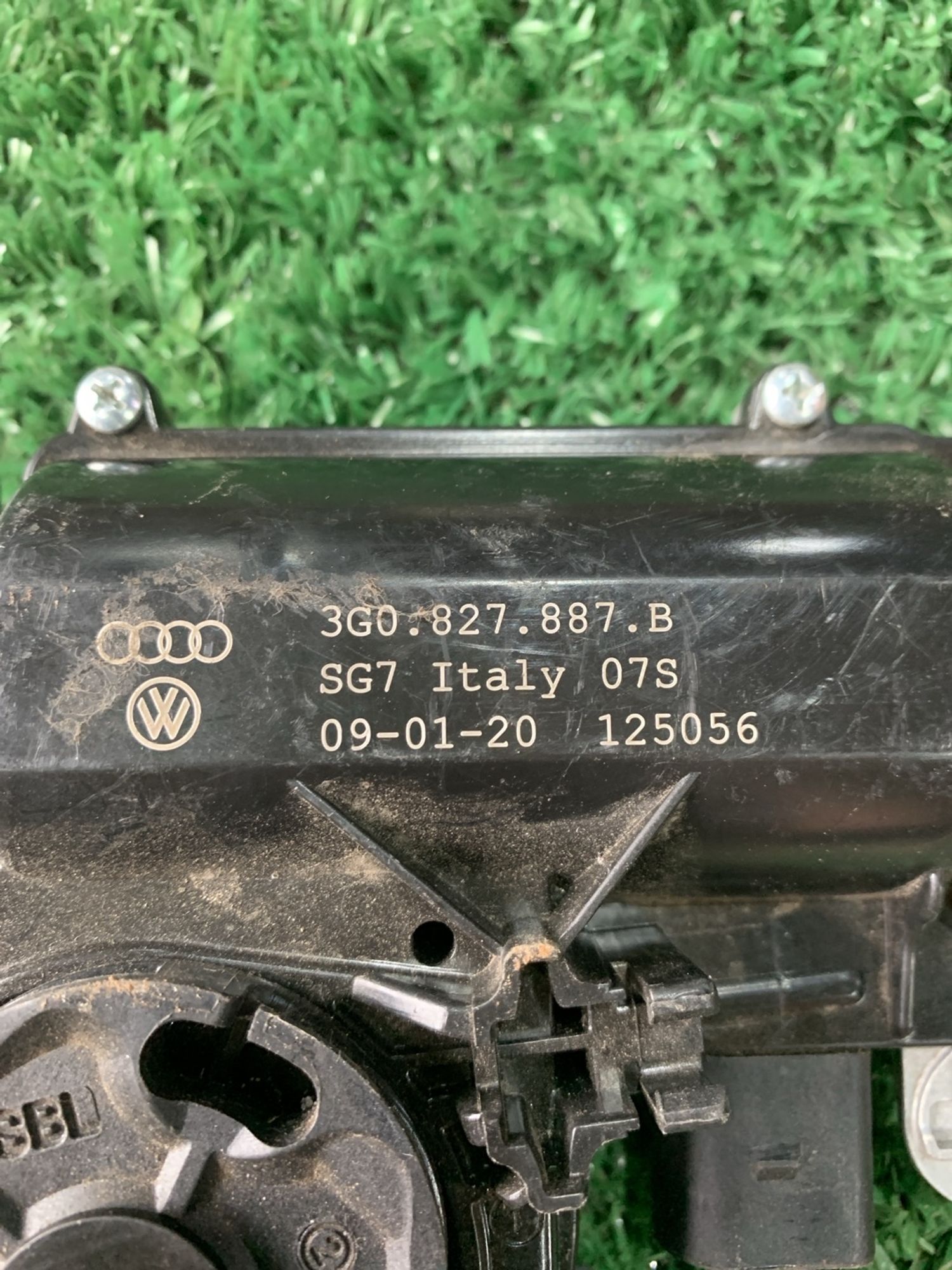 https://gcs.partsauto.market/rn-stockpro.appspot.com/thmbs/userImages/f92b14355489e3b224da6399a17e0798/part/c2a44fc5-e694-49da-9fb7-fcbdb039b0d1_1749984504661.jpg