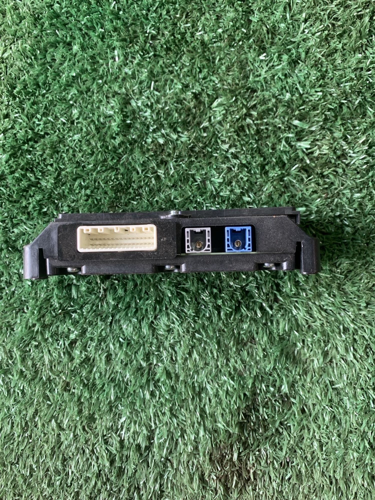 https://gcs.partsauto.market/rn-stockpro.appspot.com/thmbs/userImages/f92b14355489e3b224da6399a17e0798/part/c6bd8754-63de-4b85-9d14-21b93dd929b0_1750424467498.jpg