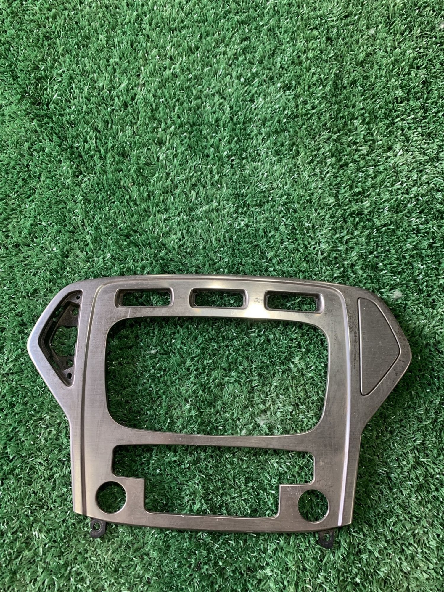 Консоль панели Ford Mondeo IV 2008