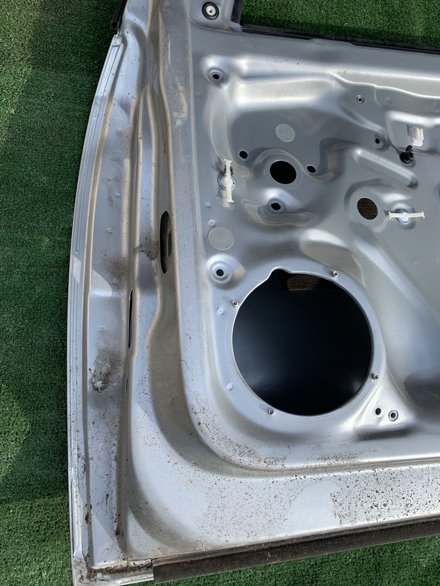 https://gcs.partsauto.market/rn-stockpro.appspot.com/thmbs/userImages/f92b14355489e3b224da6399a17e0798/part/cfbc82eb-c97b-4a97-a8bf-79ff9f0128e9_1750081603066.jpg