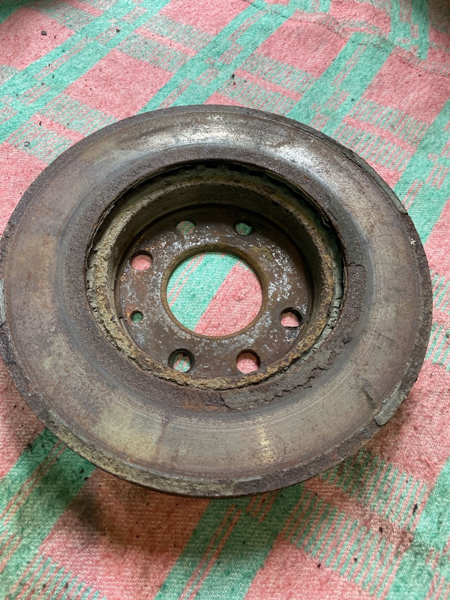 https://gcs.partsauto.market/rn-stockpro.appspot.com/thmbs/userImages/f92b14355489e3b224da6399a17e0798/part/d03b0d58-c04e-4999-9f51-2fac012899c8_1746168670204.jpg
