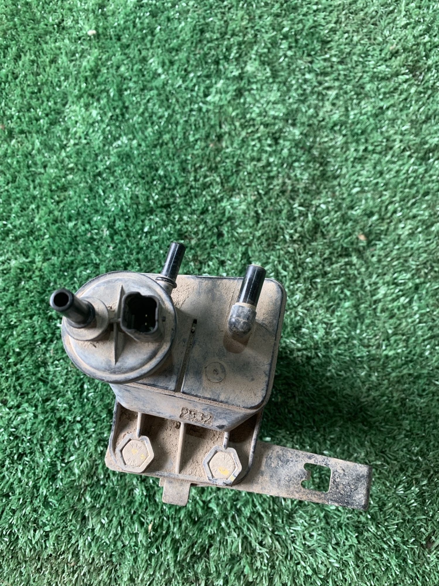 https://gcs.partsauto.market/rn-stockpro.appspot.com/thmbs/userImages/f92b14355489e3b224da6399a17e0798/part/d15a1c04-7a7e-47a8-a2f8-be880b85eb38_1749897450608.jpg