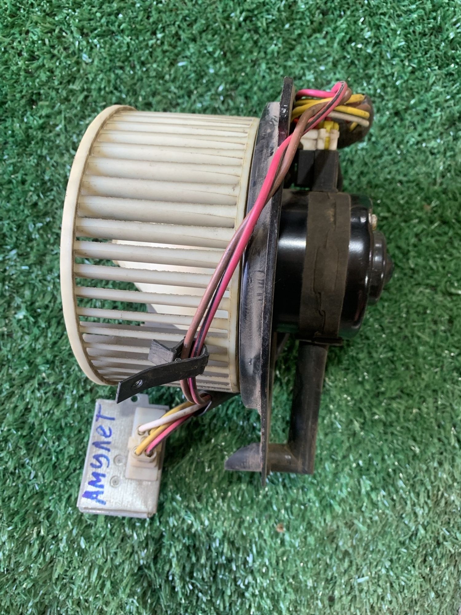 https://gcs.partsauto.market/rn-stockpro.appspot.com/thmbs/userImages/f92b14355489e3b224da6399a17e0798/part/df85a89a-afbe-47c1-9bc5-89e2a372c350_1748939172211.jpg