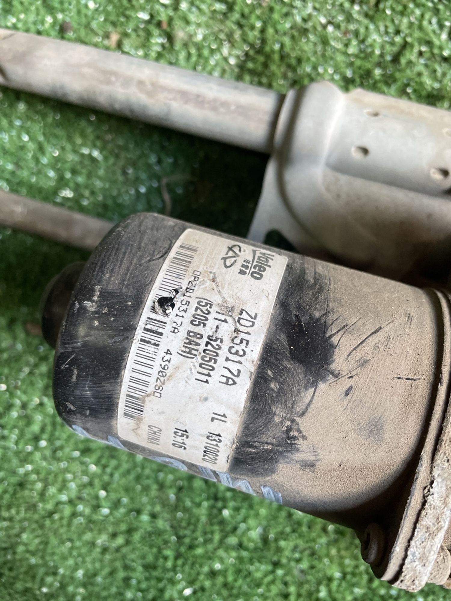 https://gcs.partsauto.market/rn-stockpro.appspot.com/thmbs/userImages/f92b14355489e3b224da6399a17e0798/part/e046aeeb-49b7-4b3c-8bd4-67eac813b8ef_1747052362331.jpg