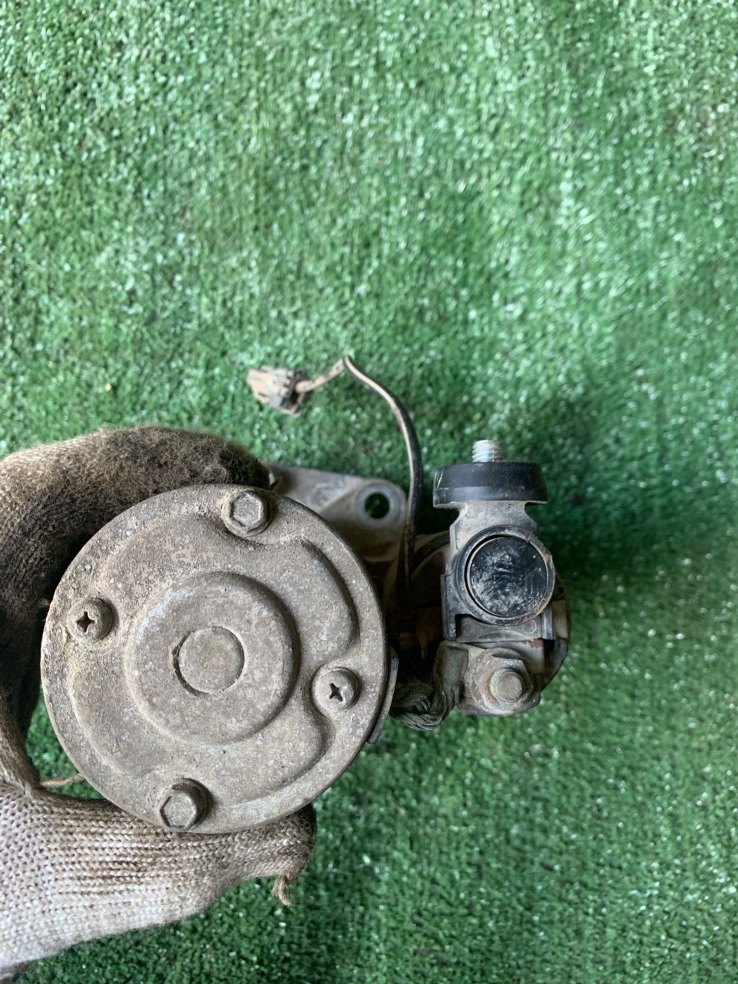 https://gcs.partsauto.market/rn-stockpro.appspot.com/thmbs/userImages/f92b14355489e3b224da6399a17e0798/part/e44a47a9-9a3c-44f8-8f26-a94fcf50ec75_1748160538641.jpg