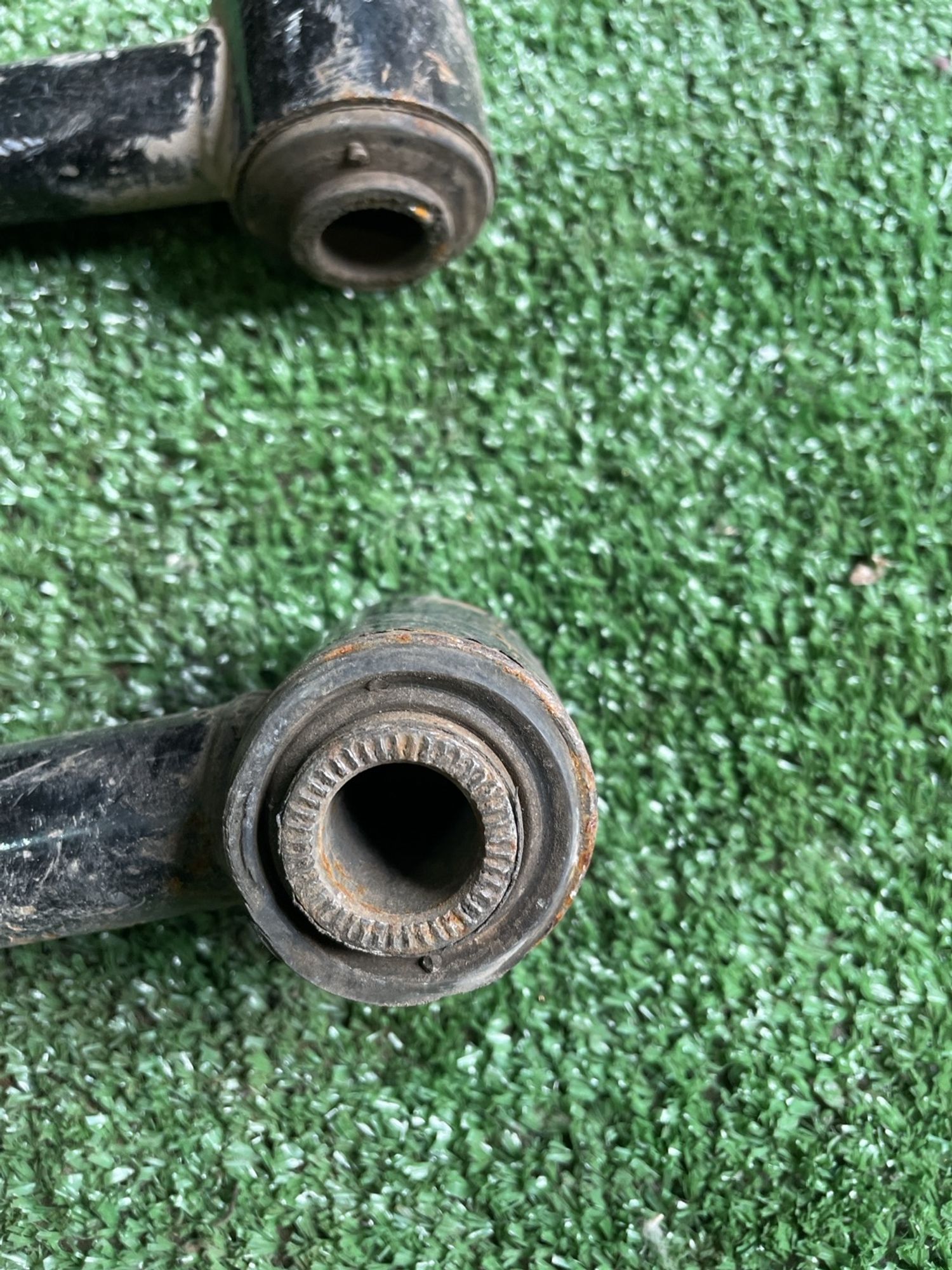 https://gcs.partsauto.market/rn-stockpro.appspot.com/thmbs/userImages/f92b14355489e3b224da6399a17e0798/part/e7acd044-8e0a-4313-80f3-506a9b632662_1747145616367.jpg
