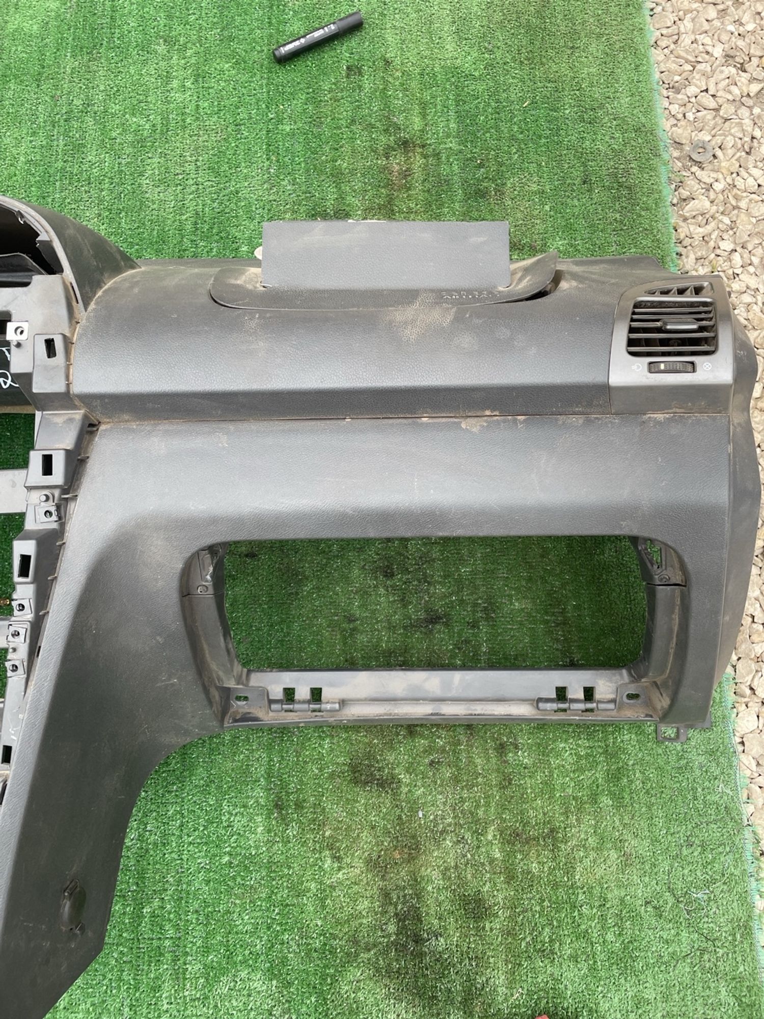 https://gcs.partsauto.market/rn-stockpro.appspot.com/thmbs/userImages/f92b14355489e3b224da6399a17e0798/part/e9722431-401e-4090-b705-eab1648ea9a6_1746613500717.jpg