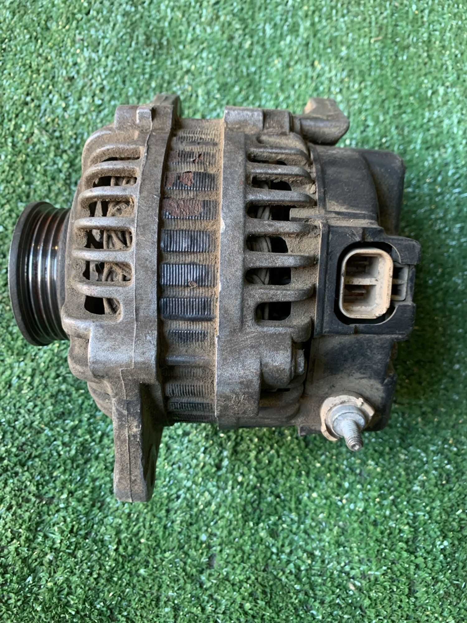 https://gcs.partsauto.market/rn-stockpro.appspot.com/thmbs/userImages/f92b14355489e3b224da6399a17e0798/part/ea7f6855-a34d-4289-a2de-9d182c3cd683_1748152341239.jpg