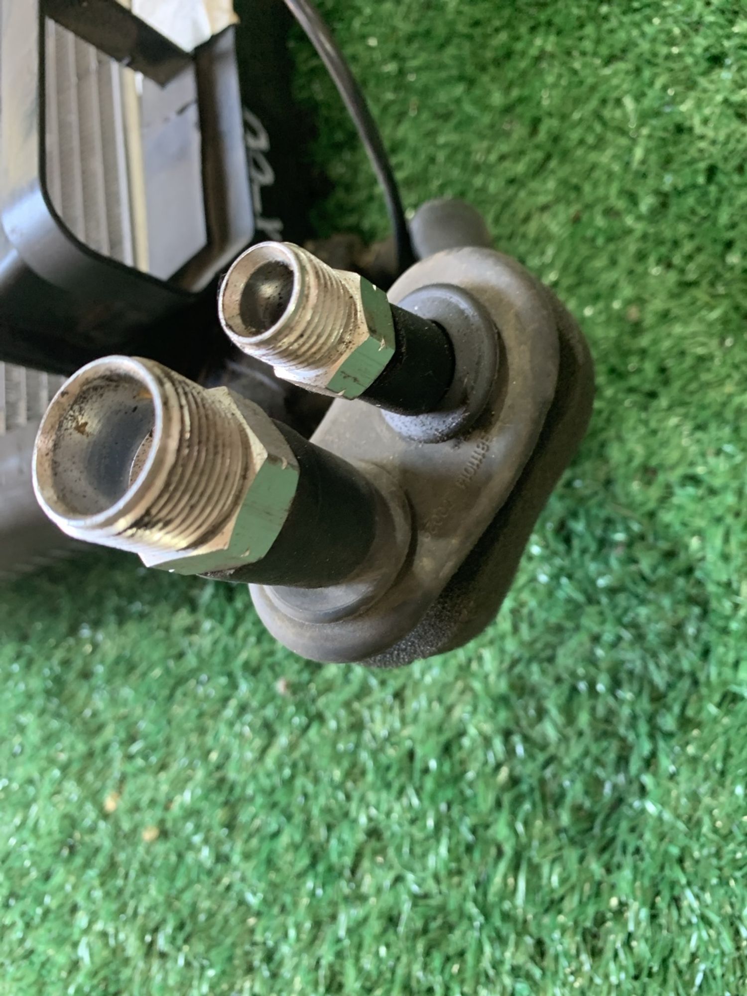 https://gcs.partsauto.market/rn-stockpro.appspot.com/thmbs/userImages/f92b14355489e3b224da6399a17e0798/part/ecf75927-ea1d-4af0-9db8-b217d1612017_1748944269601.jpg