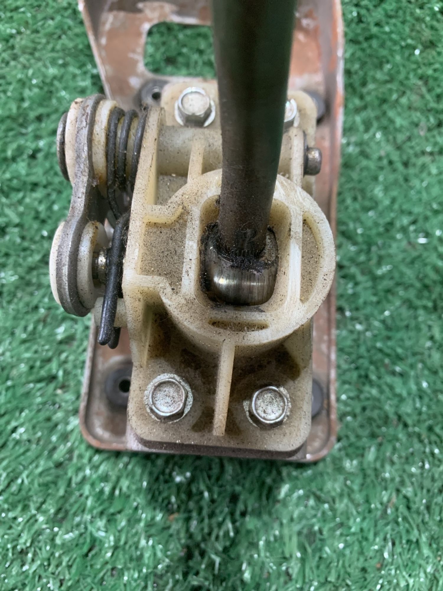 https://gcs.partsauto.market/rn-stockpro.appspot.com/thmbs/userImages/f92b14355489e3b224da6399a17e0798/part/ef77bca5-48fa-4aac-8996-2a68582265d5_1749038784607.jpg