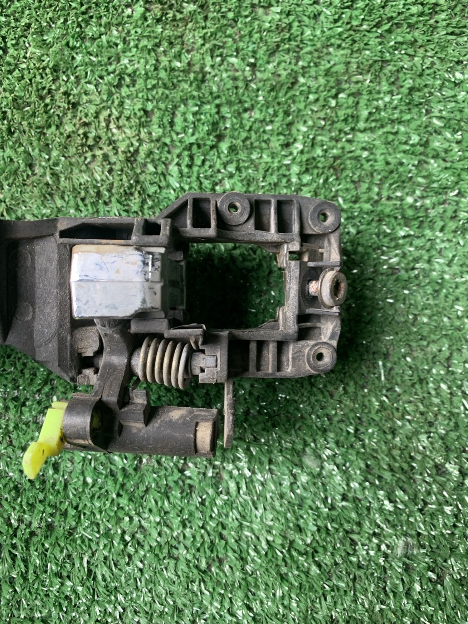 https://gcs.partsauto.market/rn-stockpro.appspot.com/thmbs/userImages/f92b14355489e3b224da6399a17e0798/part/f371a397-241f-44a4-8fbb-ec134b0e4d58_1747566531786.jpg