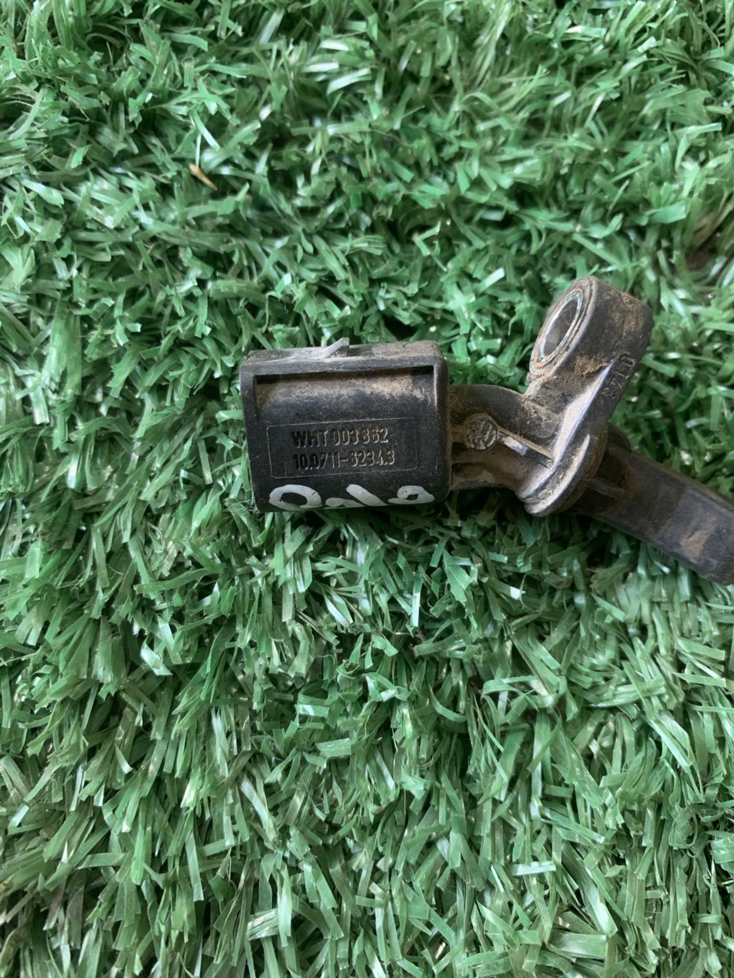 https://gcs.partsauto.market/rn-stockpro.appspot.com/thmbs/userImages/f92b14355489e3b224da6399a17e0798/part/f4dcdb29-032b-4c09-8cdb-4e38230f2e87_1750415706096.jpg