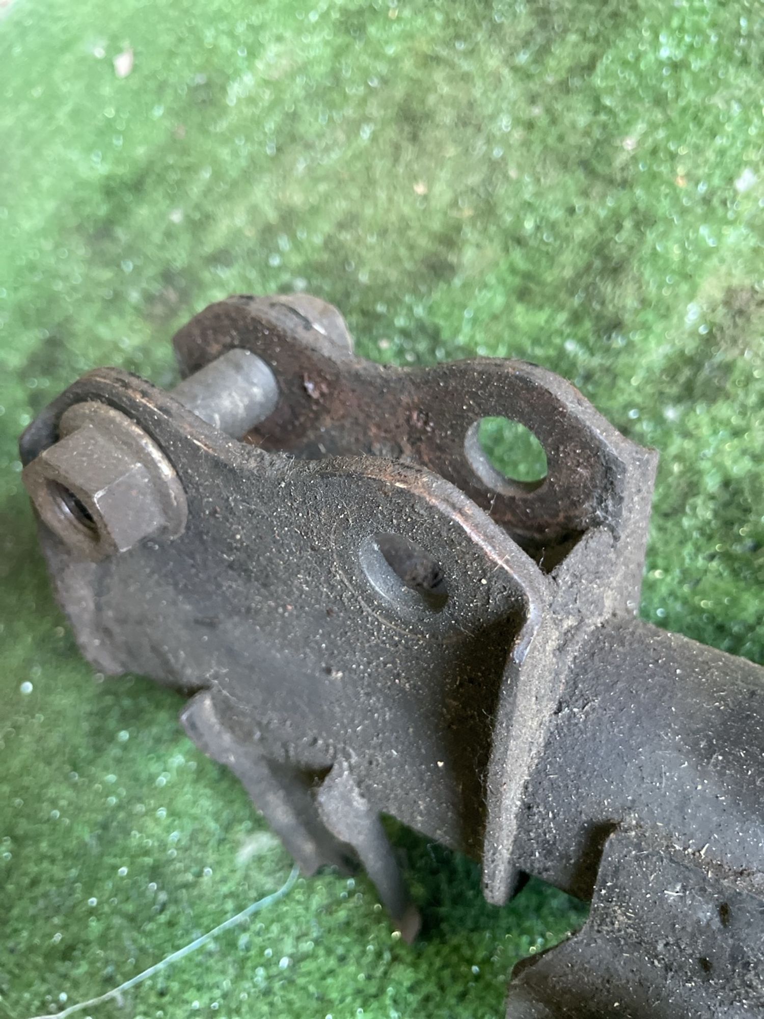 https://gcs.partsauto.market/rn-stockpro.appspot.com/thmbs/userImages/f92b14355489e3b224da6399a17e0798/part/fb1425af-61ec-4bf6-806b-dac21b29a50e_1747993856441.jpg