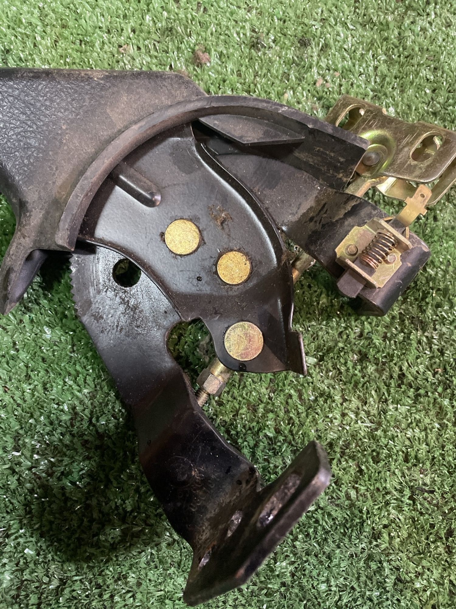 https://gcs.partsauto.market/rn-stockpro.appspot.com/thmbs/userImages/f92b14355489e3b224da6399a17e0798/part/fc07bd4c-7666-420f-a15a-fe9f9aaa8685_1747214367806.jpg