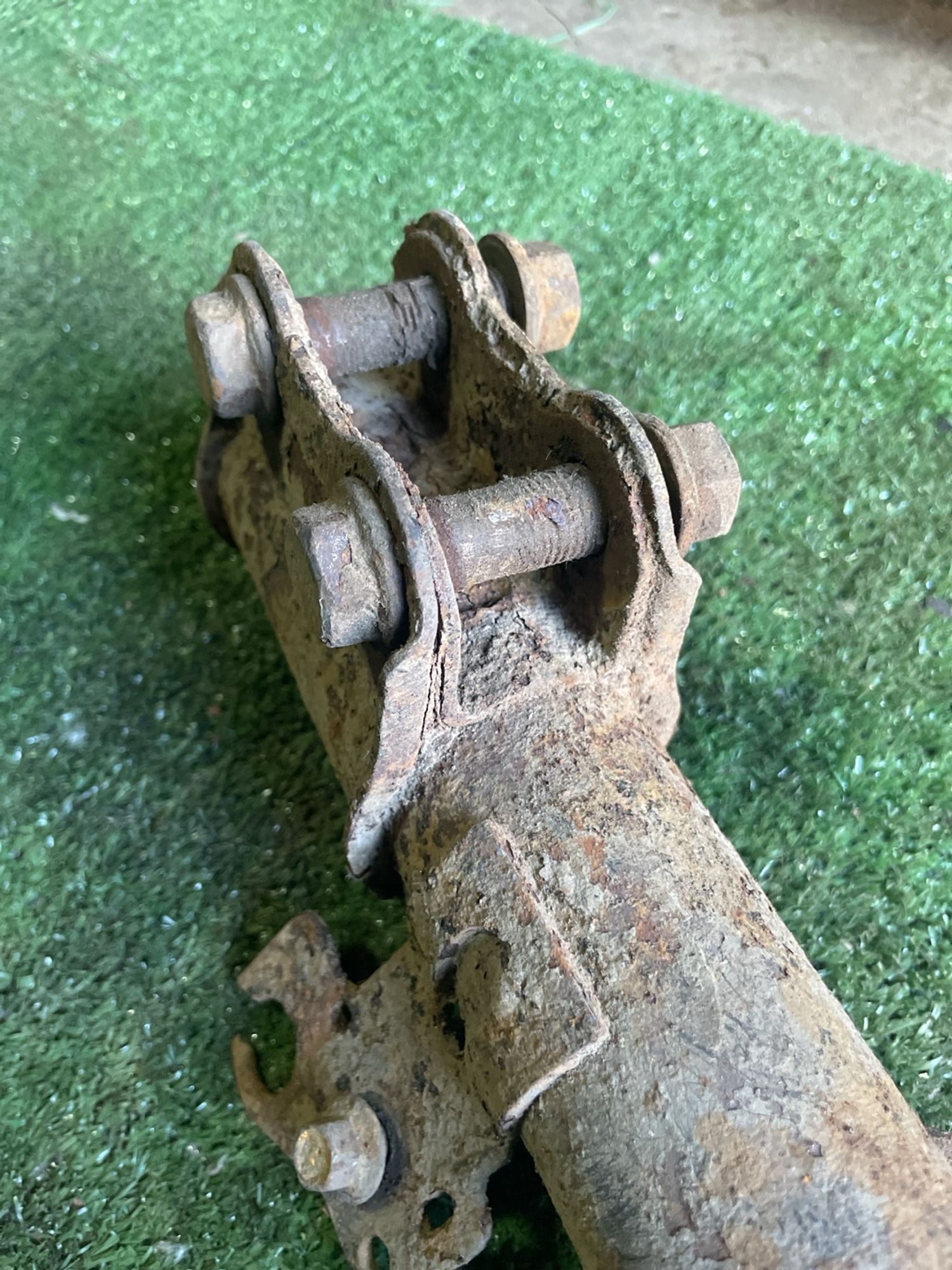 https://gcs.partsauto.market/rn-stockpro.appspot.com/thmbs/userImages/f92b14355489e3b224da6399a17e0798/part/fe054c27-86be-4342-b37b-31139255f149_1747990601427.jpg
