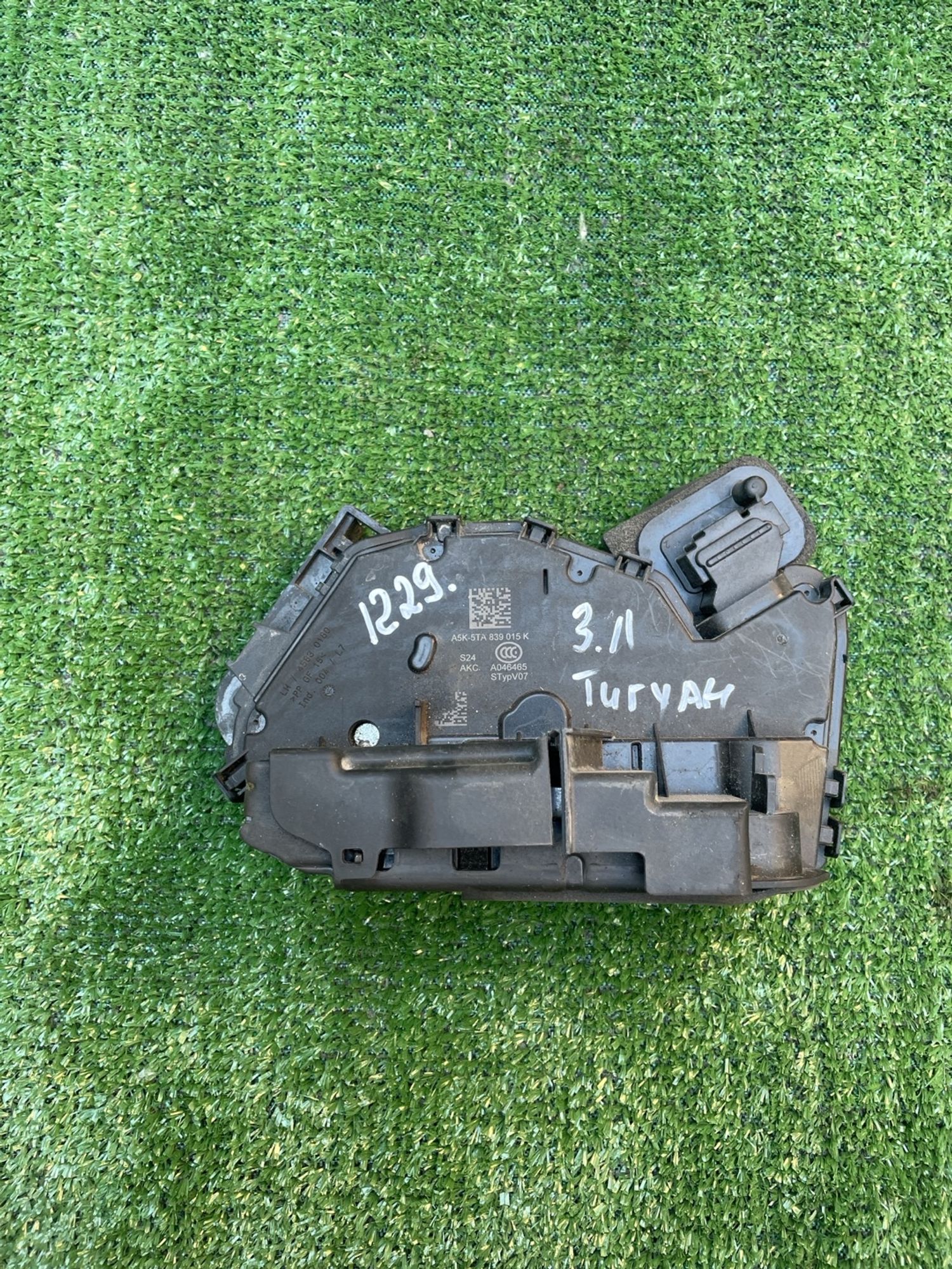 https://gcs.partsauto.market/rn-stockpro.appspot.com/thmbs/userImages/f92b14355489e3b224da6399a17e0798/part/ff40d736-a622-4688-ae60-8365b4d1f549_1747394033628.jpg