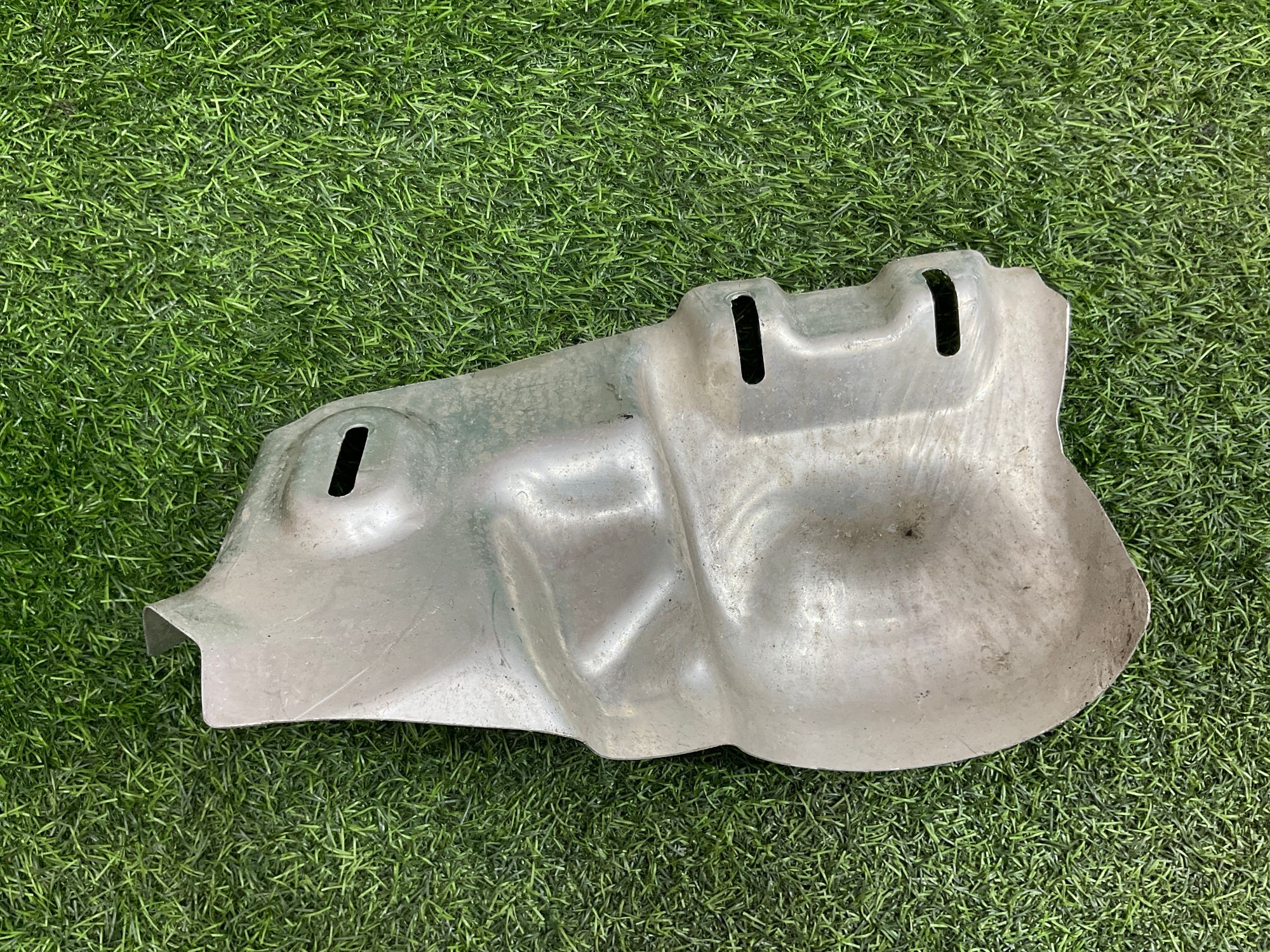 https://gcs.partsauto.market/rn-stockpro.appspot.com/thmbs/userImages/h353NjtZg3VDP19b5HMt7LlpbQ93/part/078044c5-fdc9-463a-a174-b59b1c6f1223_1744099474015.jpg