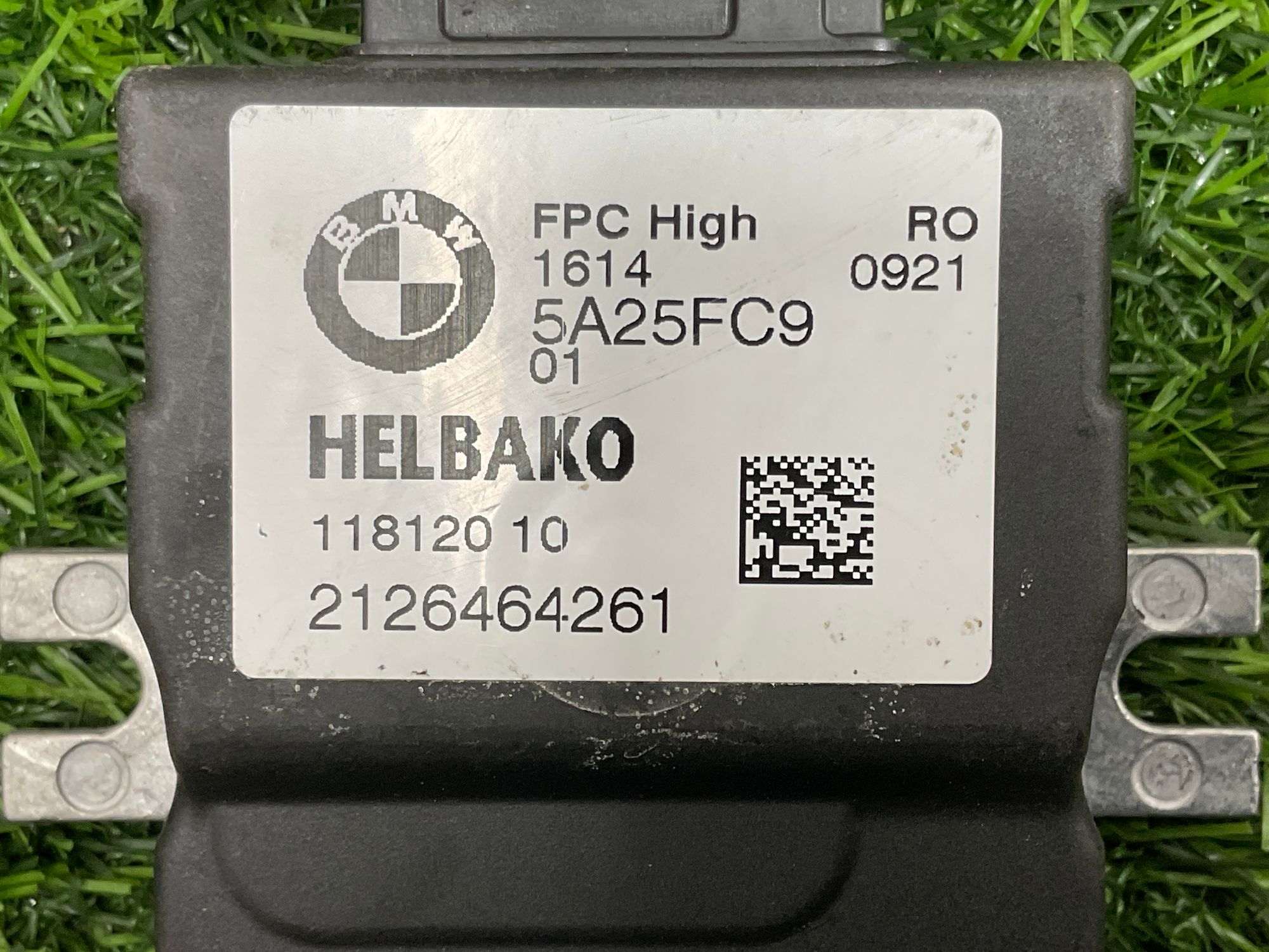 https://gcs.partsauto.market/rn-stockpro.appspot.com/thmbs/userImages/h353NjtZg3VDP19b5HMt7LlpbQ93/part/09582e9a-9756-4a82-842c-ca8278f05774_1734443076195.jpg