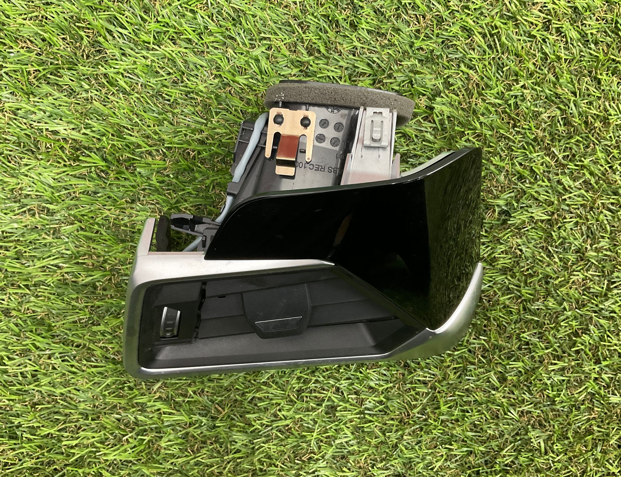 https://gcs.partsauto.market/rn-stockpro.appspot.com/thmbs/userImages/h353NjtZg3VDP19b5HMt7LlpbQ93/part/0970ad22-eeaf-4416-bd8d-6093271ce6f7_1748533233380.jpg