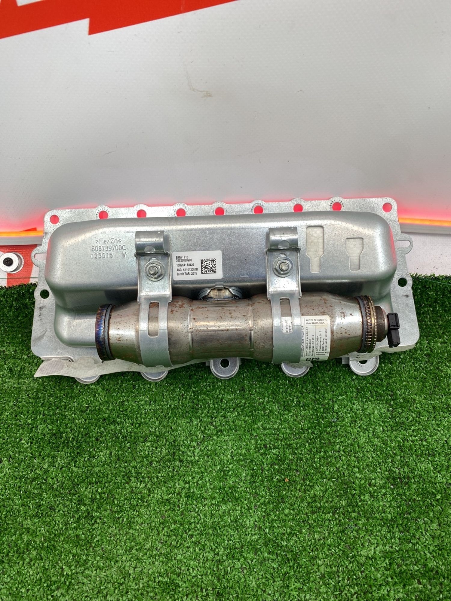 https://gcs.partsauto.market/rn-stockpro.appspot.com/thmbs/userImages/h353NjtZg3VDP19b5HMt7LlpbQ93/part/0c7f68d7-8746-421d-b096-1d533b578eda_1742461952070.jpg
