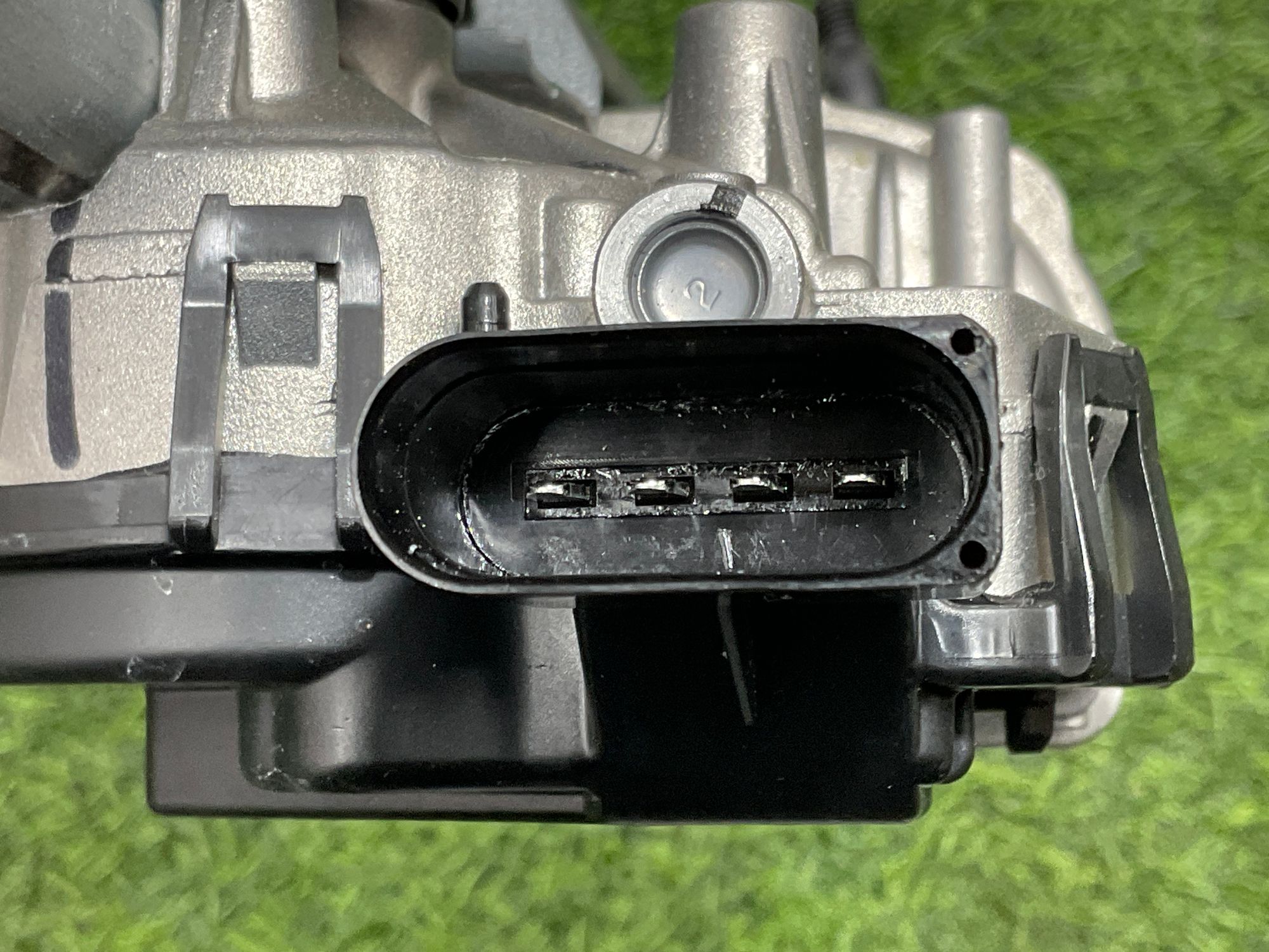 https://gcs.partsauto.market/rn-stockpro.appspot.com/thmbs/userImages/h353NjtZg3VDP19b5HMt7LlpbQ93/part/0c9d11e3-d586-45e4-835c-c1695fa6d779_1734947194171.jpg