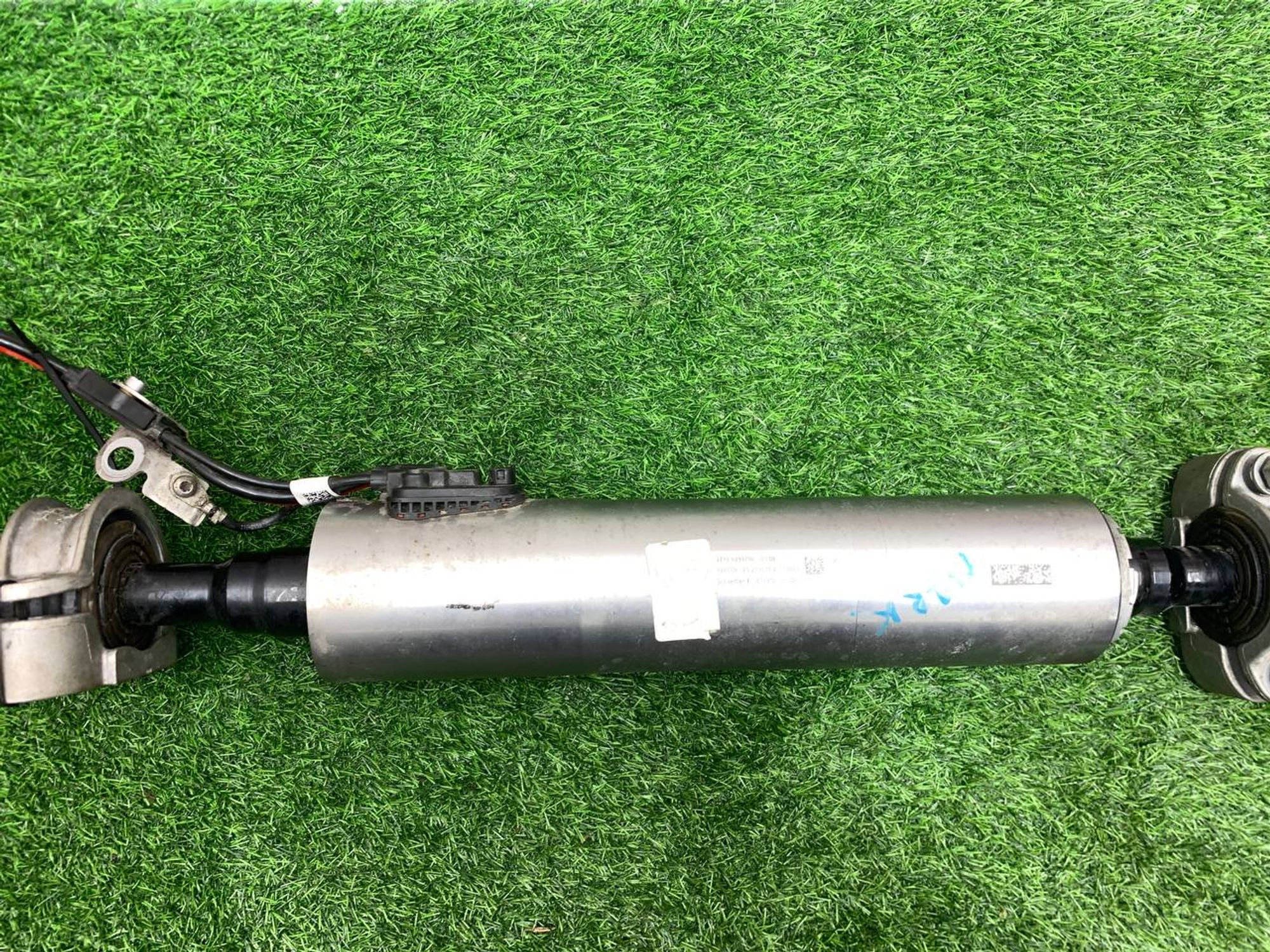 https://gcs.partsauto.market/rn-stockpro.appspot.com/thmbs/userImages/h353NjtZg3VDP19b5HMt7LlpbQ93/part/0d7cf165-4ca7-4031-9328-8b3fbe6665fe_1733390328732.jpg