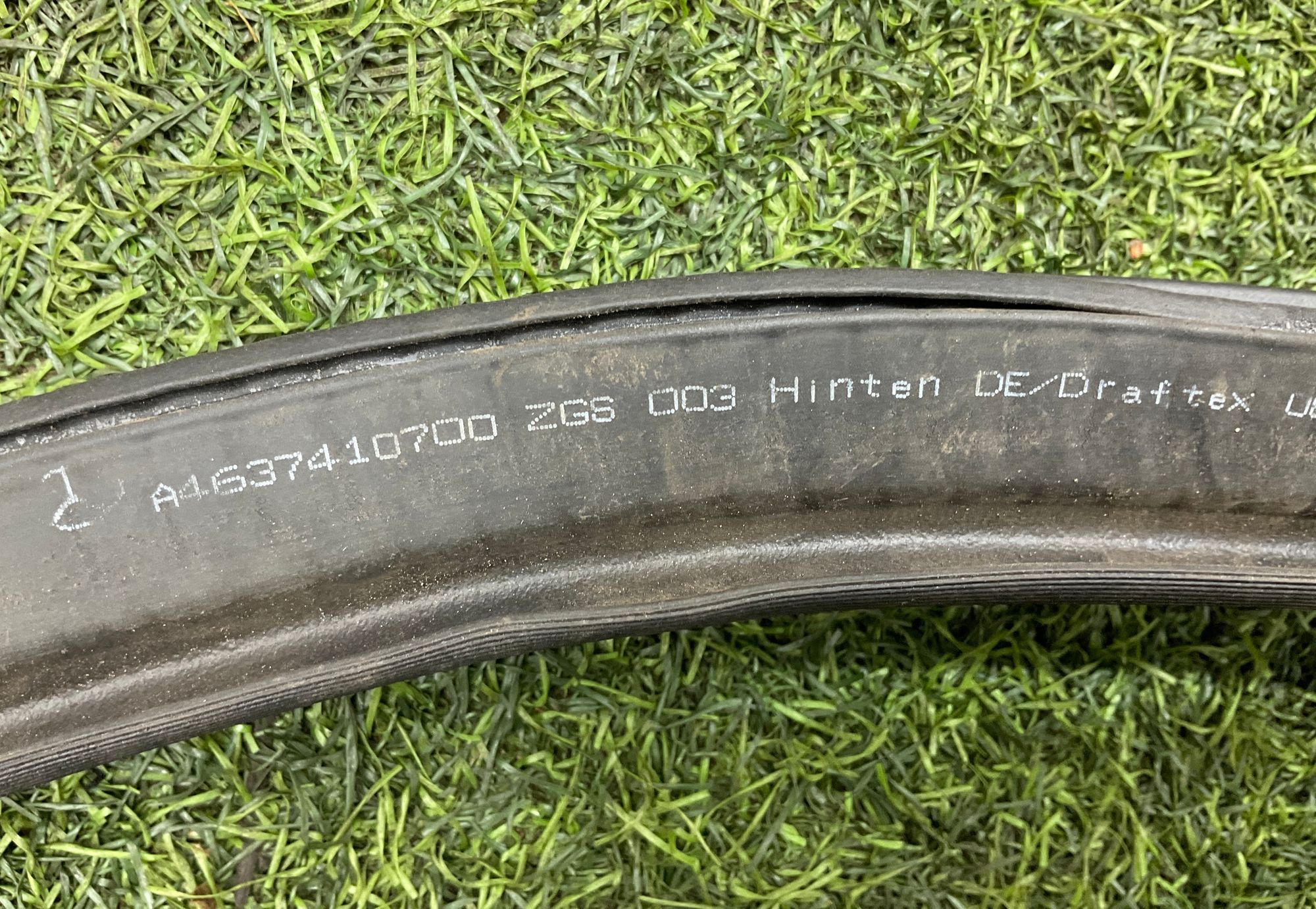 https://gcs.partsauto.market/rn-stockpro.appspot.com/thmbs/userImages/h353NjtZg3VDP19b5HMt7LlpbQ93/part/0f324224-42d2-438d-9300-82c572594bda_1742998480899.jpg