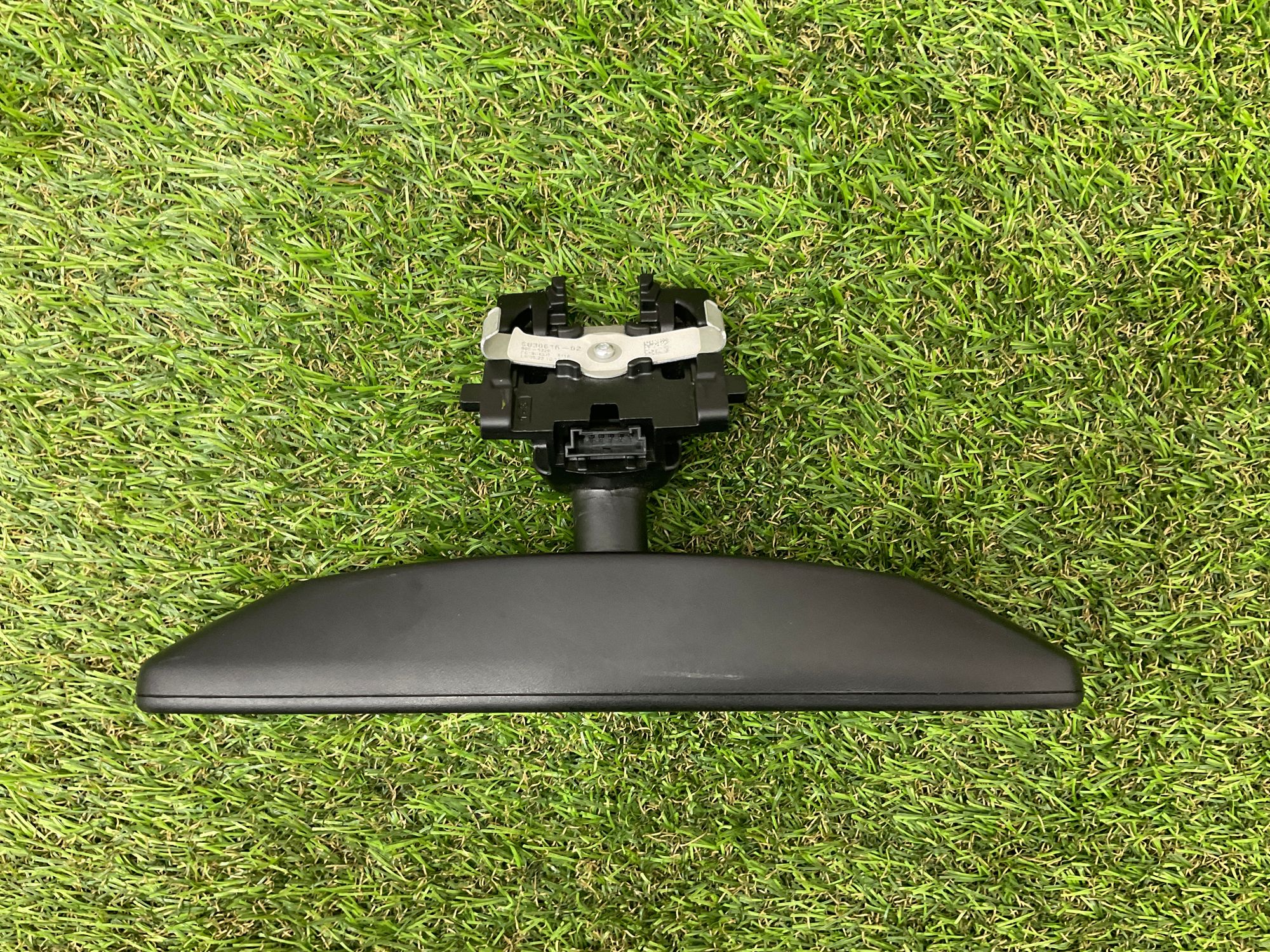 https://gcs.partsauto.market/rn-stockpro.appspot.com/thmbs/userImages/h353NjtZg3VDP19b5HMt7LlpbQ93/part/102c7498-2cb3-470e-8670-ae5e712d3637_1748260174132.jpg