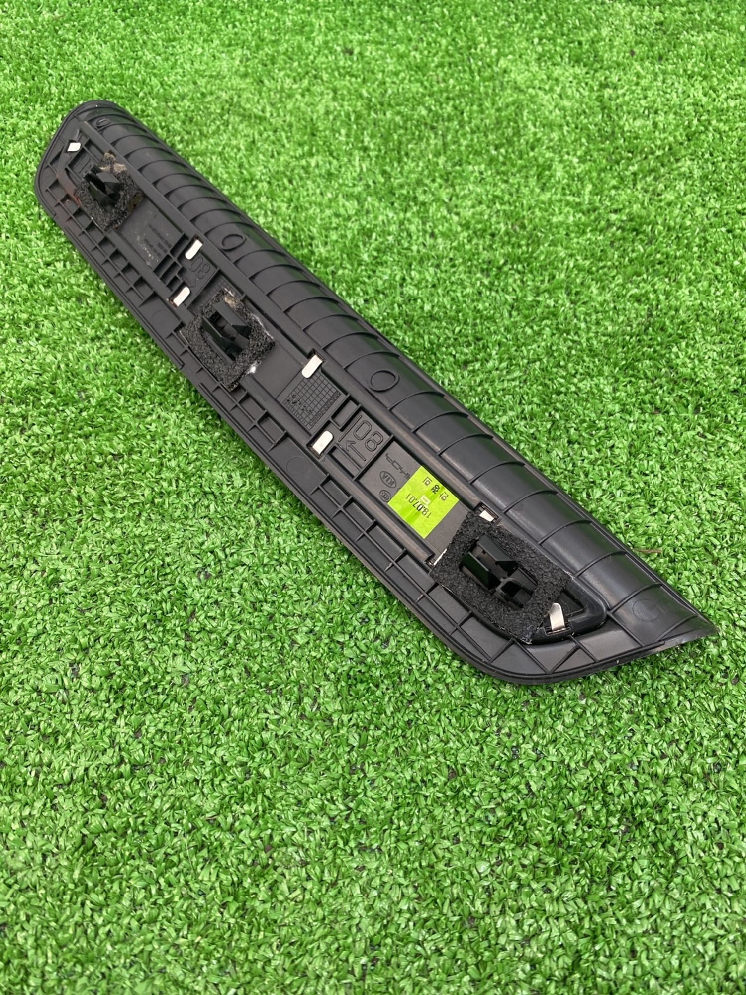 https://gcs.partsauto.market/rn-stockpro.appspot.com/thmbs/userImages/h353NjtZg3VDP19b5HMt7LlpbQ93/part/103f8e98-d501-4703-8f0f-6c85fac22844_1741955252256.jpg