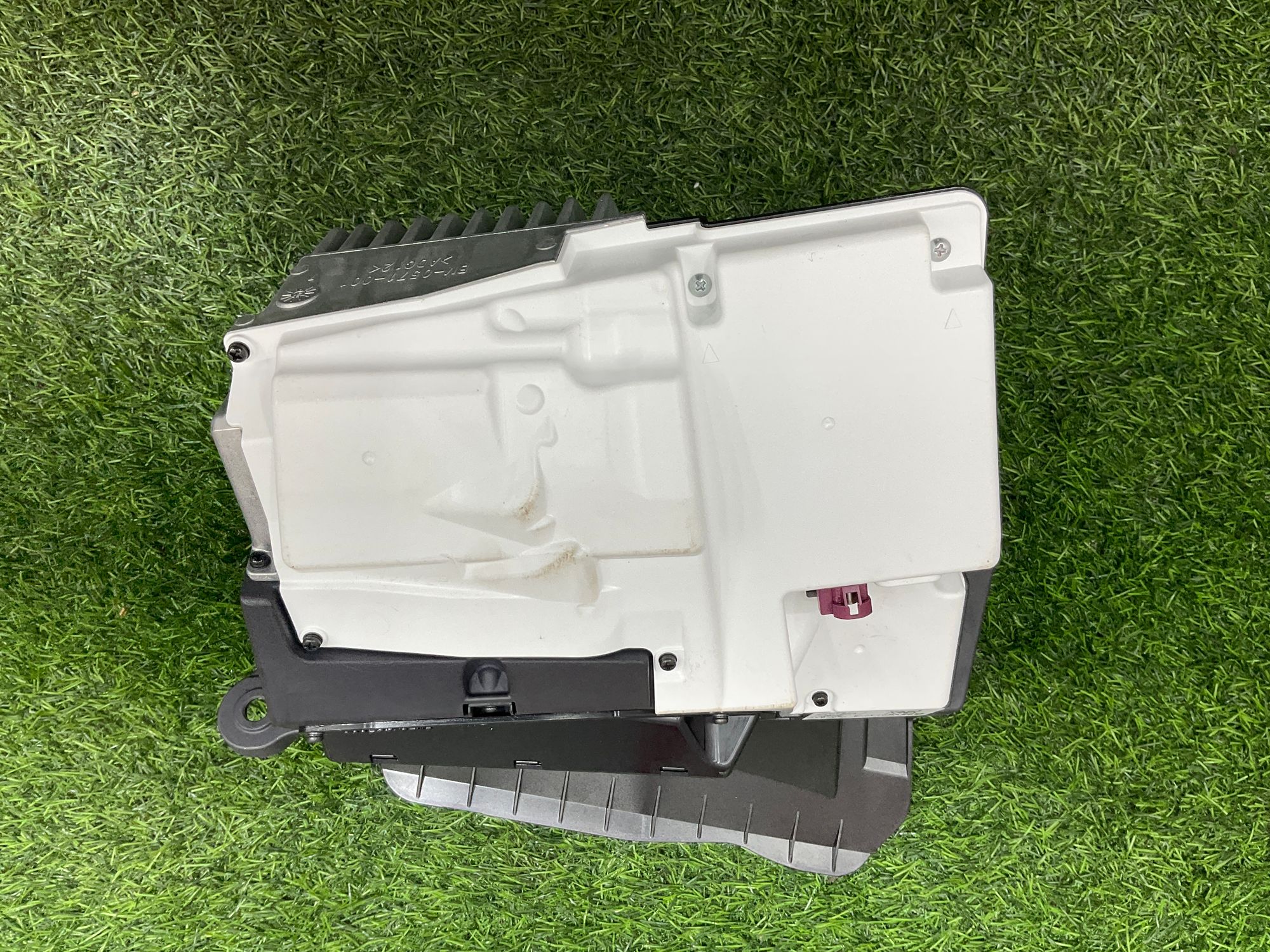 https://gcs.partsauto.market/rn-stockpro.appspot.com/thmbs/userImages/h353NjtZg3VDP19b5HMt7LlpbQ93/part/118974a1-0717-429f-a4a2-9321d94bd898_1734338700108.jpg