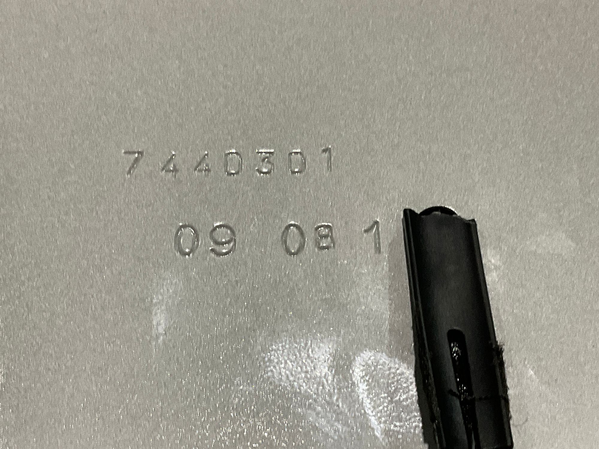 https://gcs.partsauto.market/rn-stockpro.appspot.com/thmbs/userImages/h353NjtZg3VDP19b5HMt7LlpbQ93/part/11f8c09a-0891-42ac-bcf7-b6d1de3968bb_1737560093277.jpg