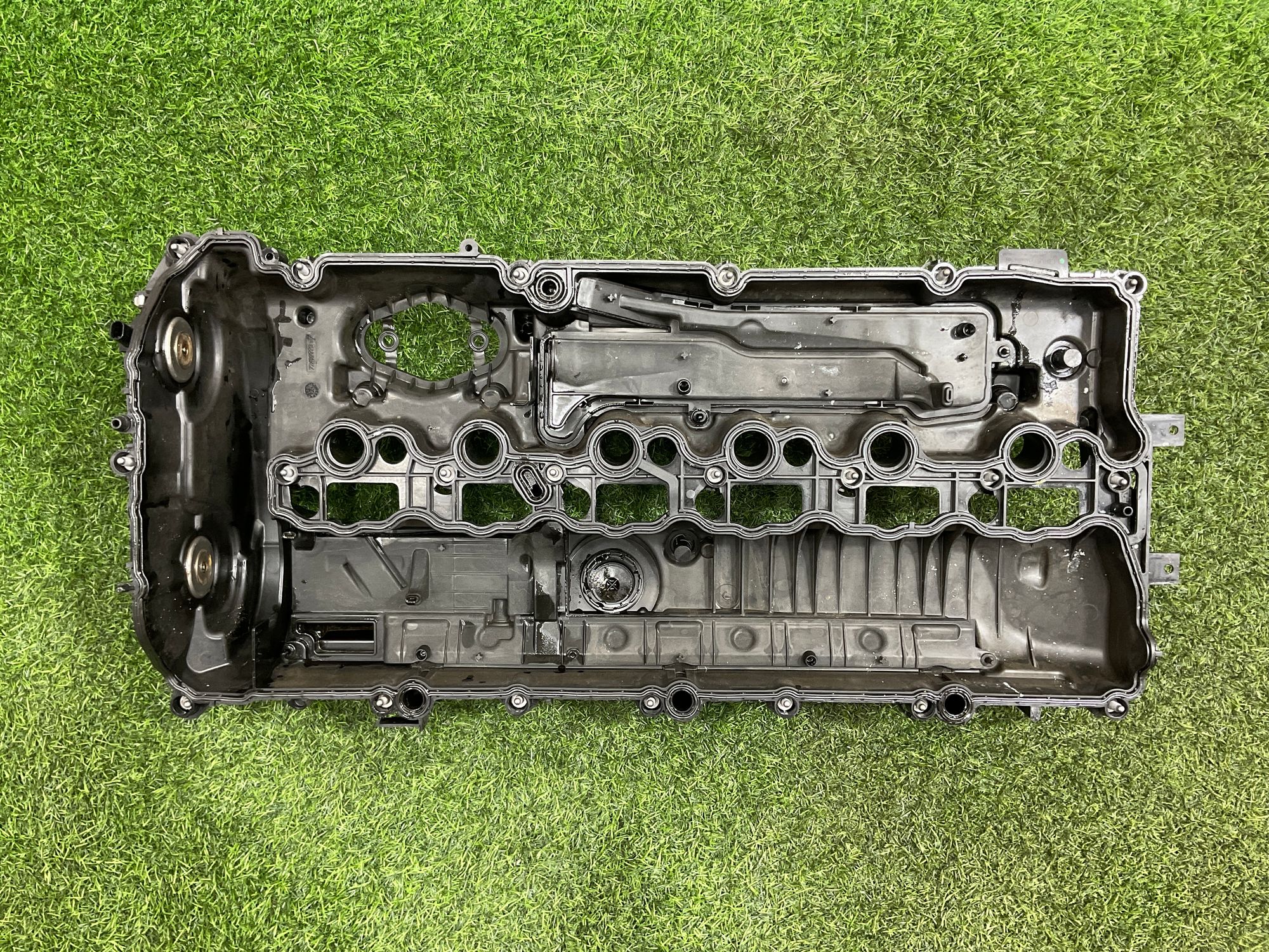 https://gcs.partsauto.market/rn-stockpro.appspot.com/thmbs/userImages/h353NjtZg3VDP19b5HMt7LlpbQ93/part/13027ab3-eb31-4b6c-8b2d-c4651012d350_1741596417468.jpg