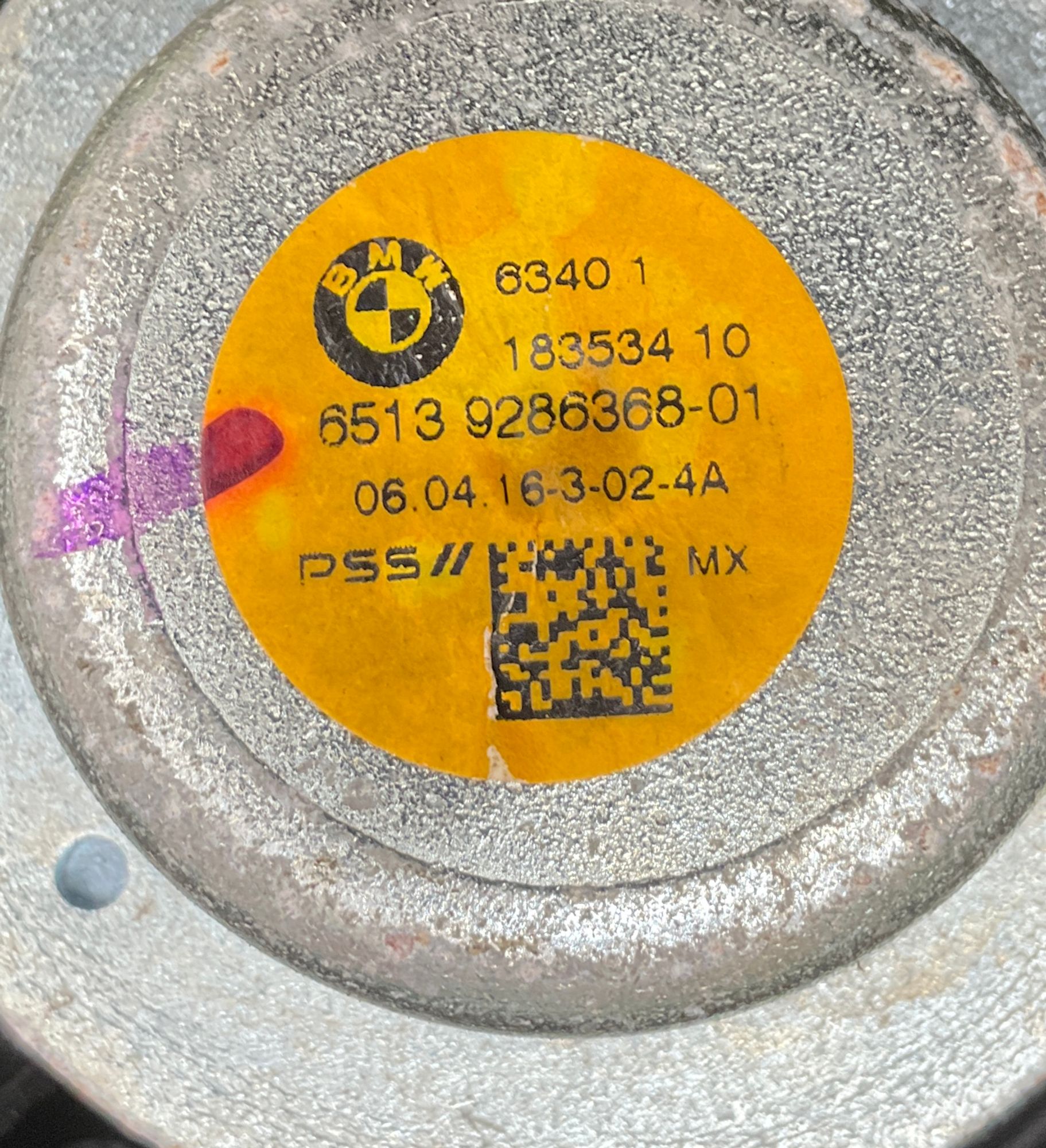 https://gcs.partsauto.market/rn-stockpro.appspot.com/thmbs/userImages/h353NjtZg3VDP19b5HMt7LlpbQ93/part/13a669e9-4710-40a8-956d-80503b0b3b71_1747124333973.jpg