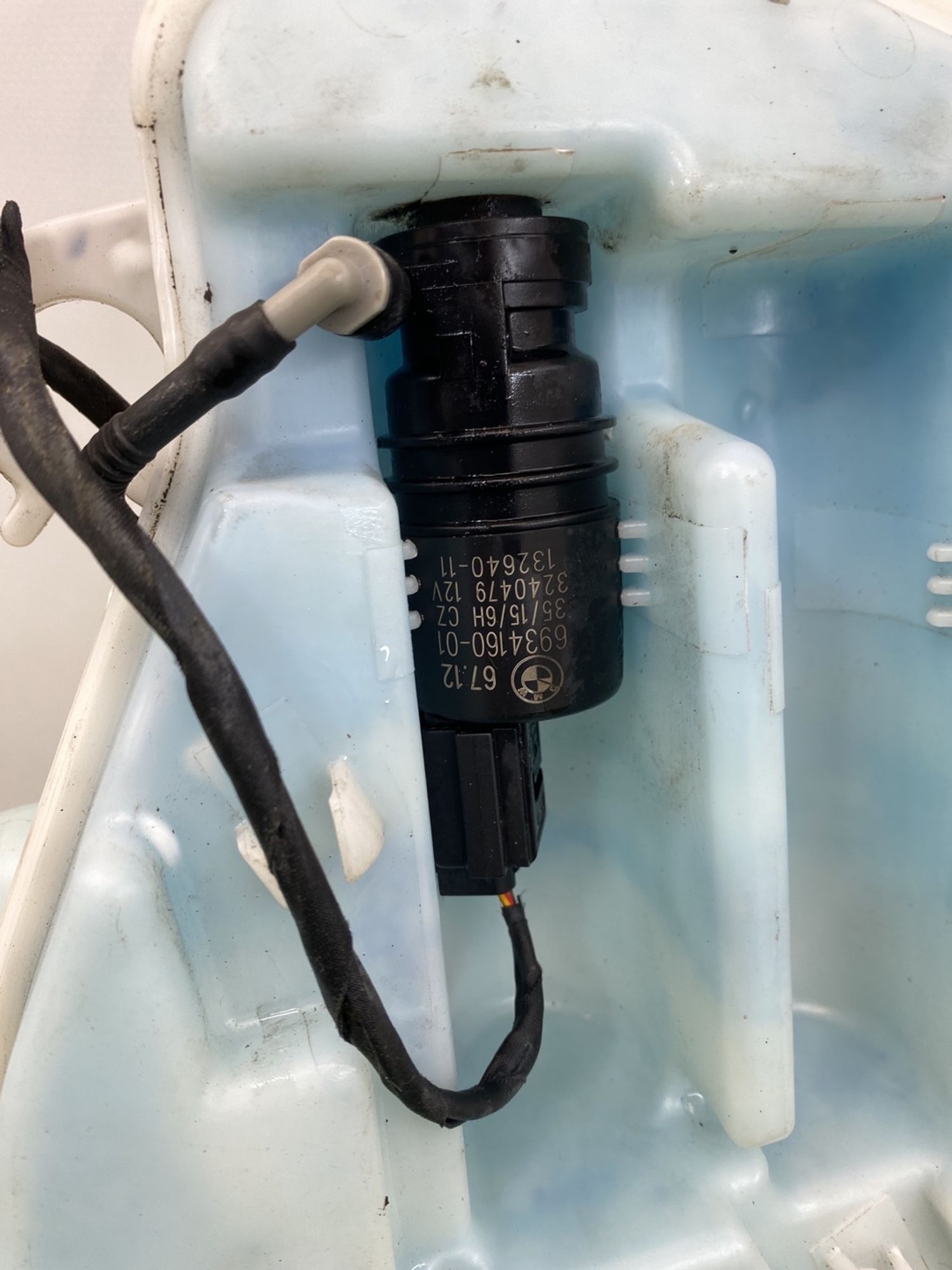 https://gcs.partsauto.market/rn-stockpro.appspot.com/thmbs/userImages/h353NjtZg3VDP19b5HMt7LlpbQ93/part/1661b3c2-66e1-45da-87bd-4a8a28086a56_1742902047195.jpg