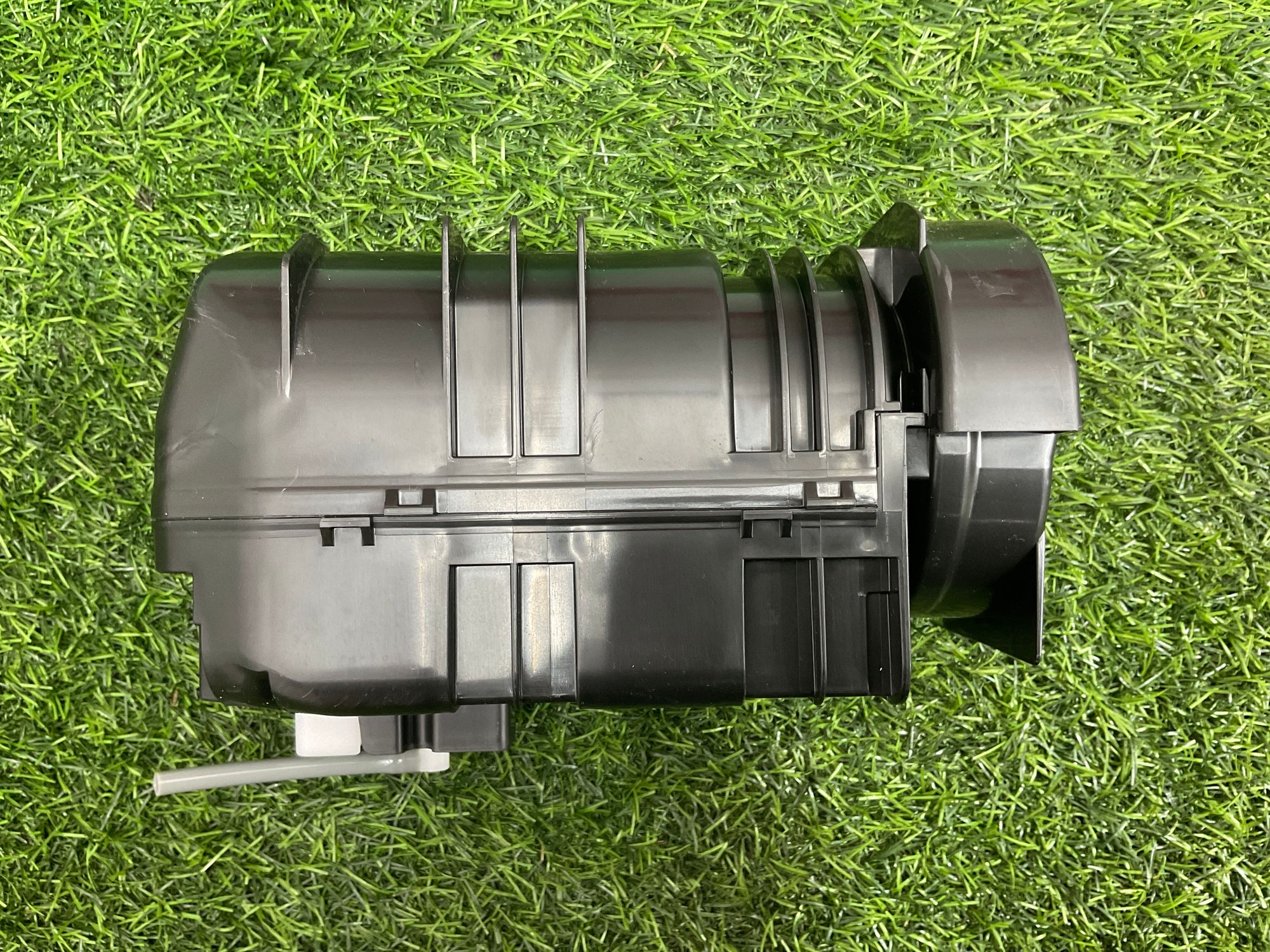 https://gcs.partsauto.market/rn-stockpro.appspot.com/thmbs/userImages/h353NjtZg3VDP19b5HMt7LlpbQ93/part/17df38ad-162f-491b-8190-a2bb195461cc_1742543896541.jpg