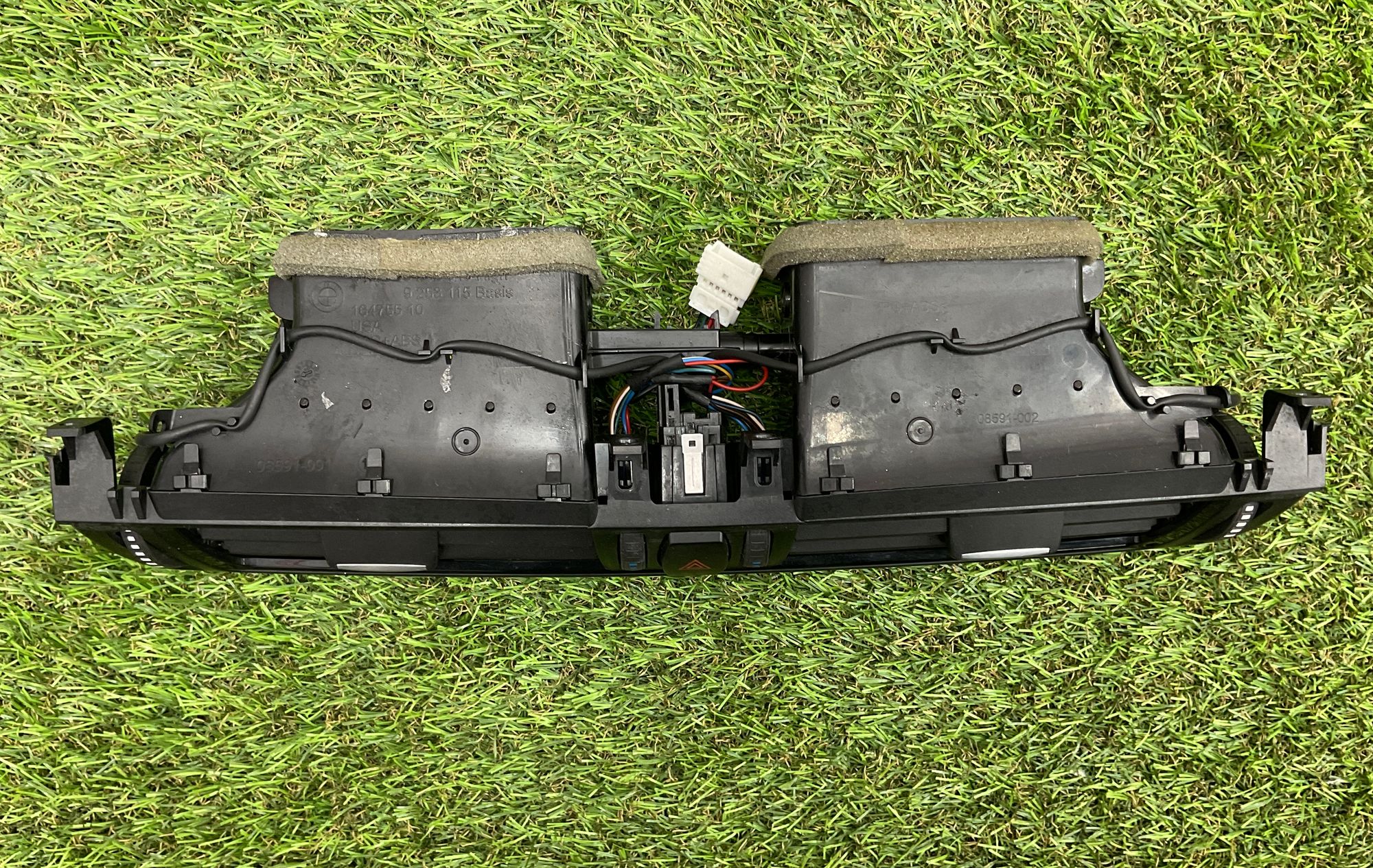 https://gcs.partsauto.market/rn-stockpro.appspot.com/thmbs/userImages/h353NjtZg3VDP19b5HMt7LlpbQ93/part/1927136b-5234-4357-b590-bad9bff8032a_1747642090934.jpg