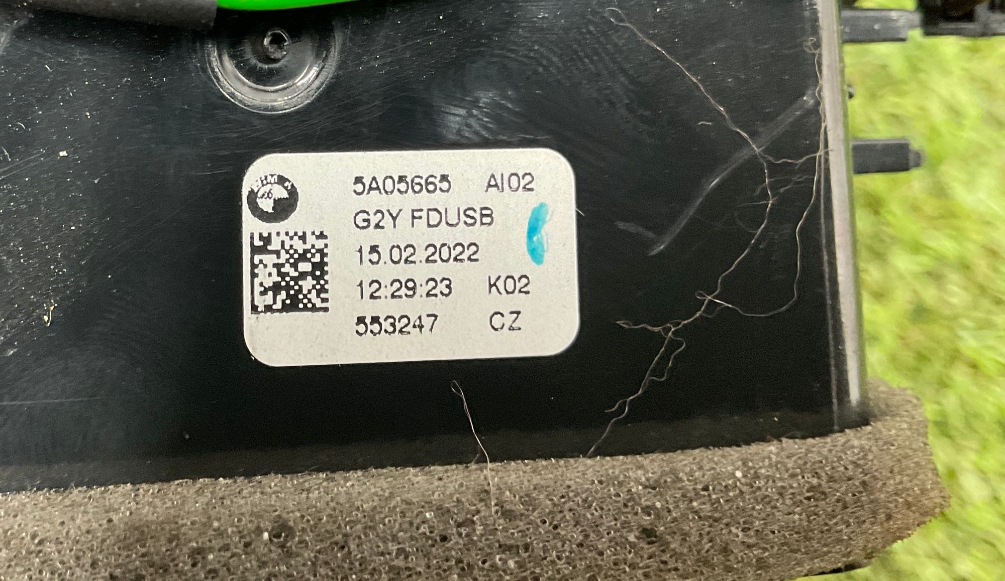 https://gcs.partsauto.market/rn-stockpro.appspot.com/thmbs/userImages/h353NjtZg3VDP19b5HMt7LlpbQ93/part/19a0b44d-2429-45c8-ae44-451909db4760_1748682909273.jpg