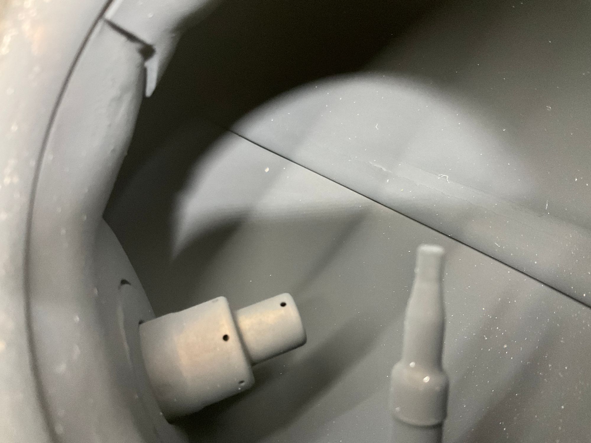 https://gcs.partsauto.market/rn-stockpro.appspot.com/thmbs/userImages/h353NjtZg3VDP19b5HMt7LlpbQ93/part/1c051d49-5c08-4178-b8b8-734c783d490e_1744192002042.jpg