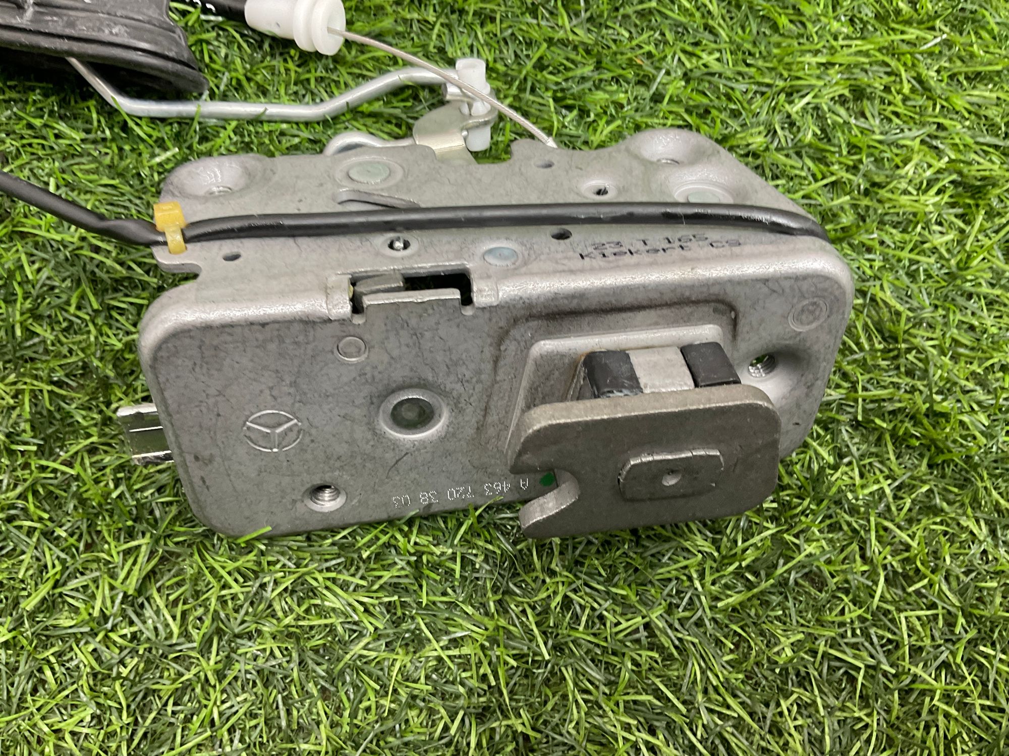 https://gcs.partsauto.market/rn-stockpro.appspot.com/thmbs/userImages/h353NjtZg3VDP19b5HMt7LlpbQ93/part/1c96b1fa-630c-45f0-b0c3-7080976e8807_1742905325356.jpg