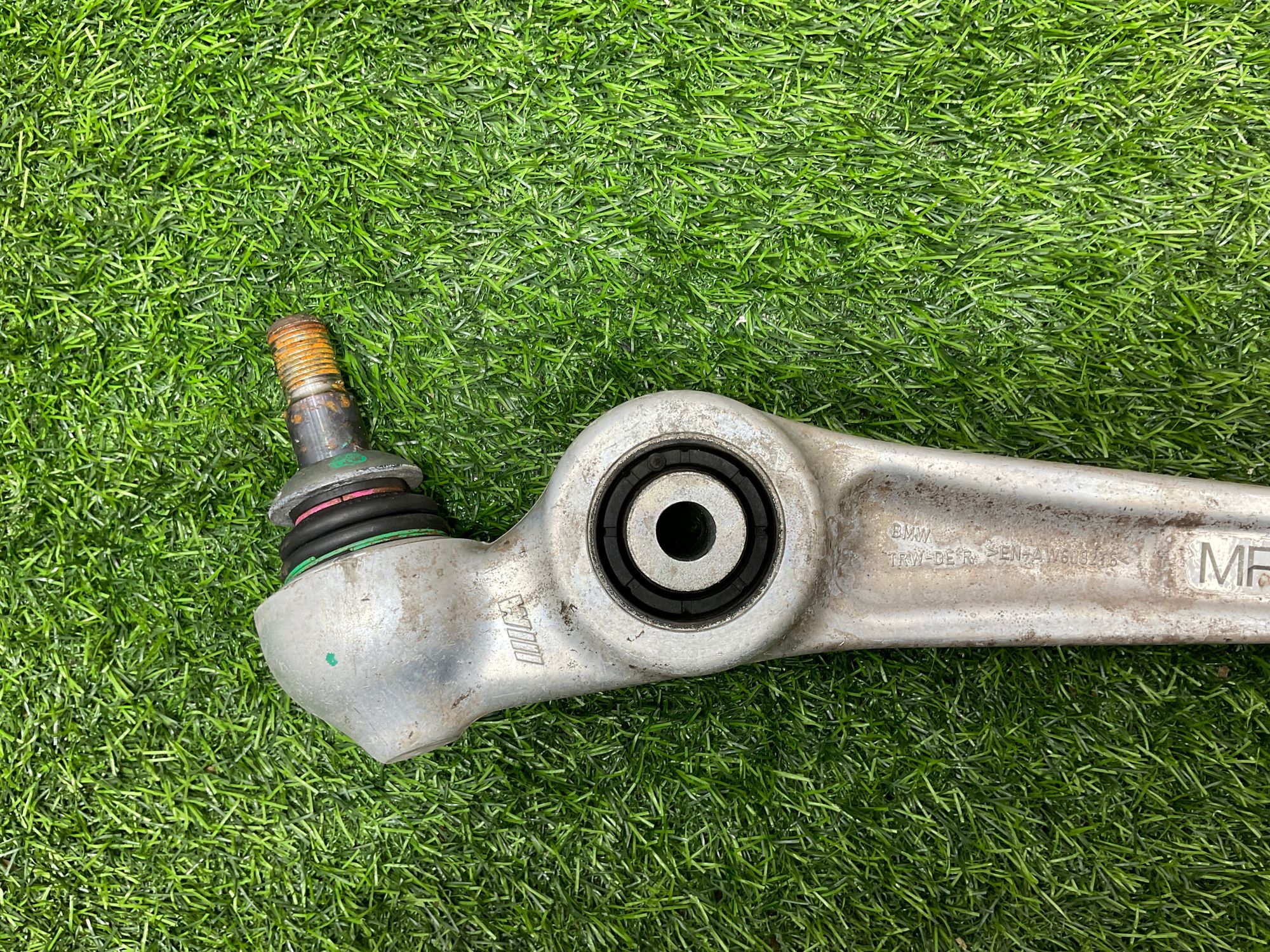 https://gcs.partsauto.market/rn-stockpro.appspot.com/thmbs/userImages/h353NjtZg3VDP19b5HMt7LlpbQ93/part/1ce10a27-b728-4936-9abc-7e90e3bbfb4d_1733920101211.jpg