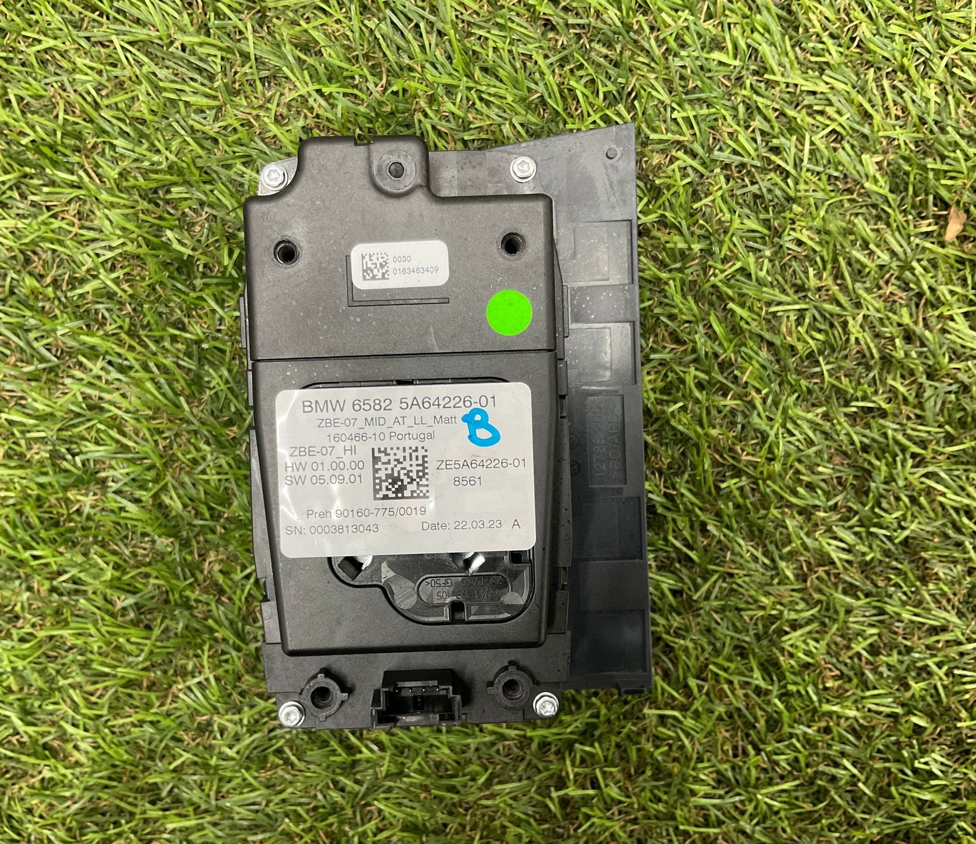 https://gcs.partsauto.market/rn-stockpro.appspot.com/thmbs/userImages/h353NjtZg3VDP19b5HMt7LlpbQ93/part/1d2f6098-6199-472c-a4af-2ecfc80444a1_1748607563500.jpg