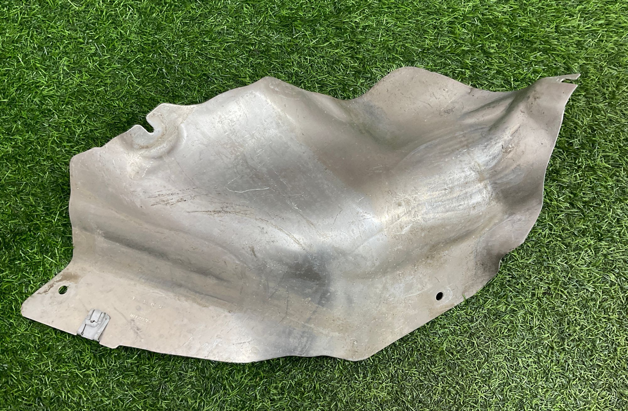 https://gcs.partsauto.market/rn-stockpro.appspot.com/thmbs/userImages/h353NjtZg3VDP19b5HMt7LlpbQ93/part/1ea7129b-4f0e-4bd7-9bb9-f43baf257734_1744099420975.jpg