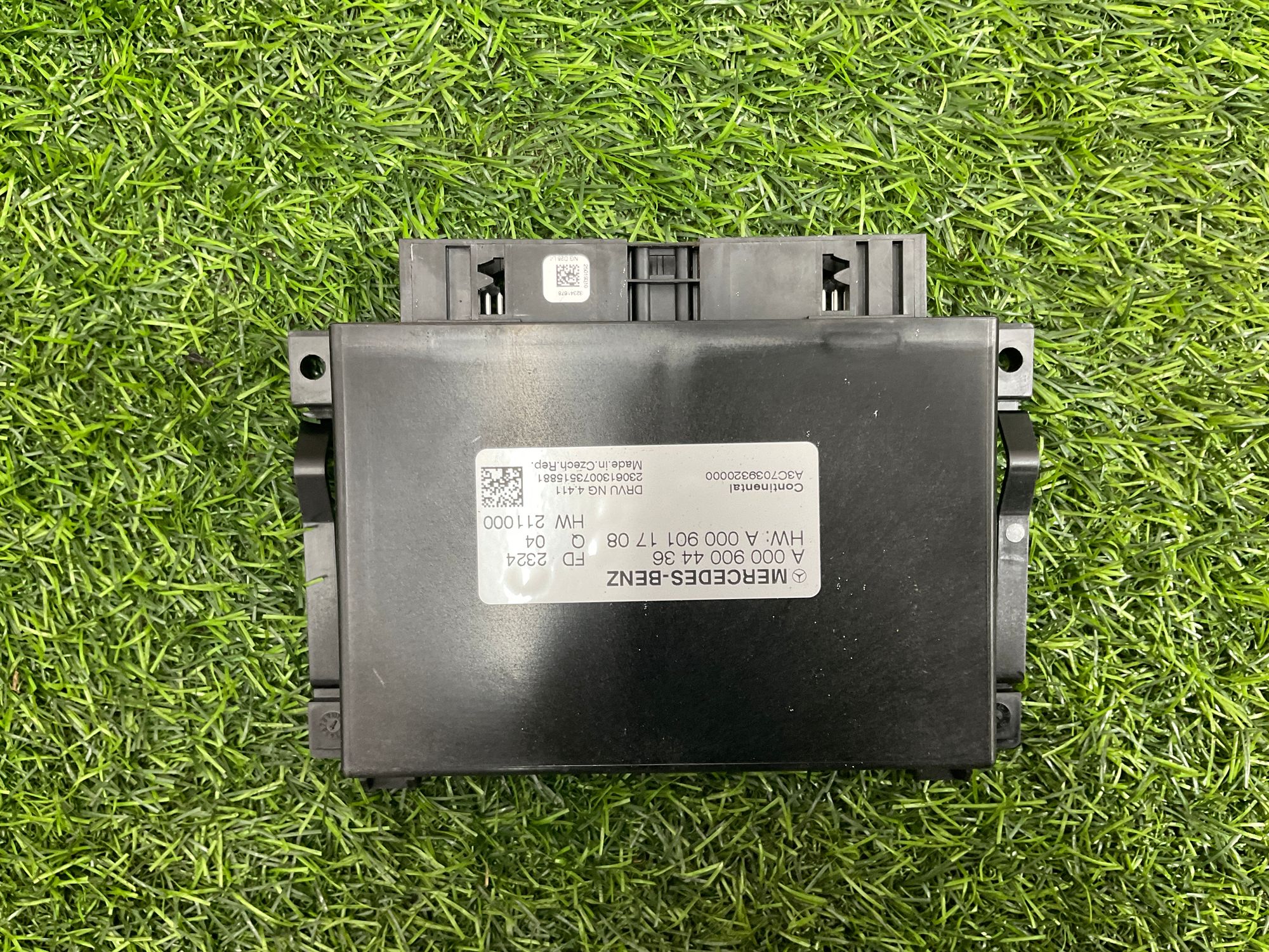 https://gcs.partsauto.market/rn-stockpro.appspot.com/thmbs/userImages/h353NjtZg3VDP19b5HMt7LlpbQ93/part/1fcd59f4-3bb4-4fb9-b90b-e8fa038375ad_1742543975171.jpg