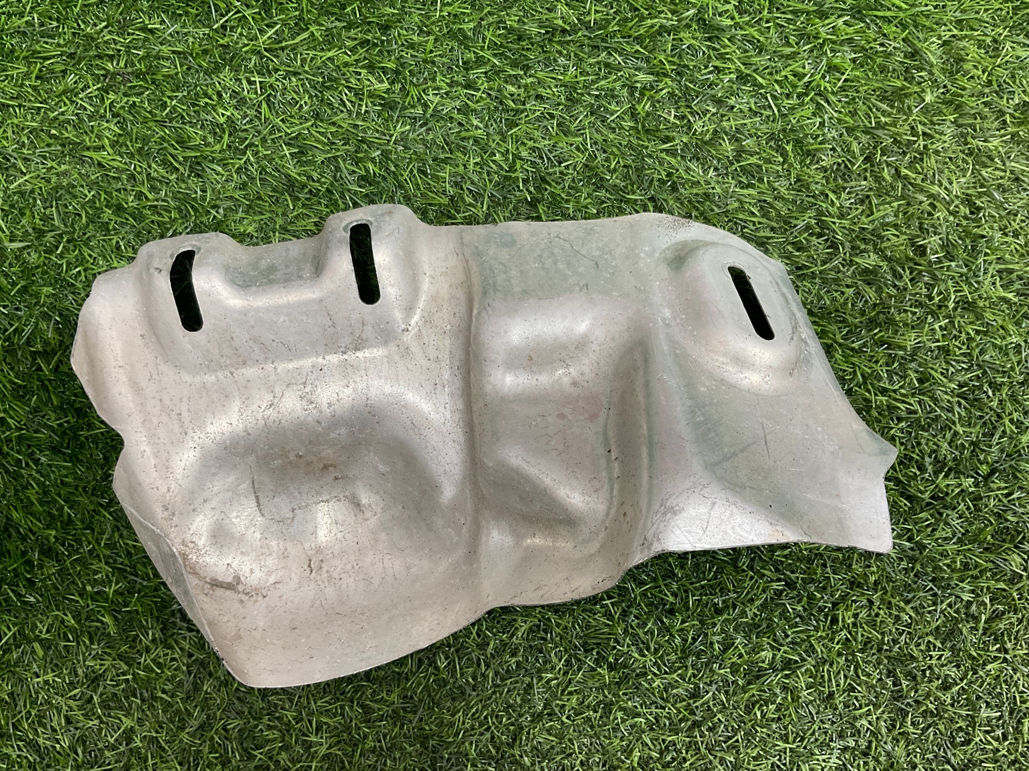https://gcs.partsauto.market/rn-stockpro.appspot.com/thmbs/userImages/h353NjtZg3VDP19b5HMt7LlpbQ93/part/236be96e-c9ae-42c8-aada-b86e6fce73cc_1744097705351.jpg