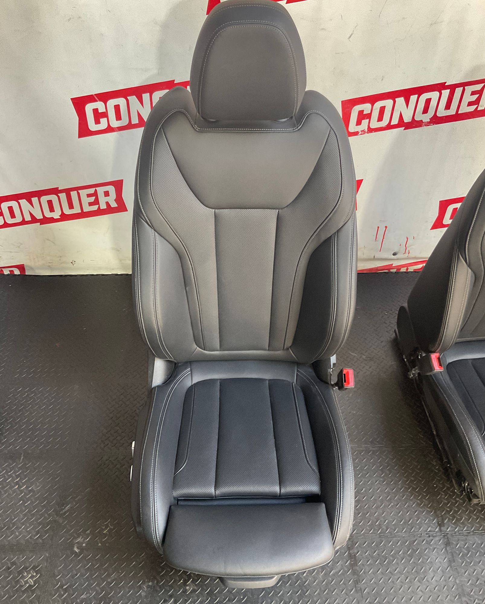 https://gcs.partsauto.market/rn-stockpro.appspot.com/thmbs/userImages/h353NjtZg3VDP19b5HMt7LlpbQ93/part/23a38392-52eb-4080-acac-6b1d3dc01213_1747900948194.jpg