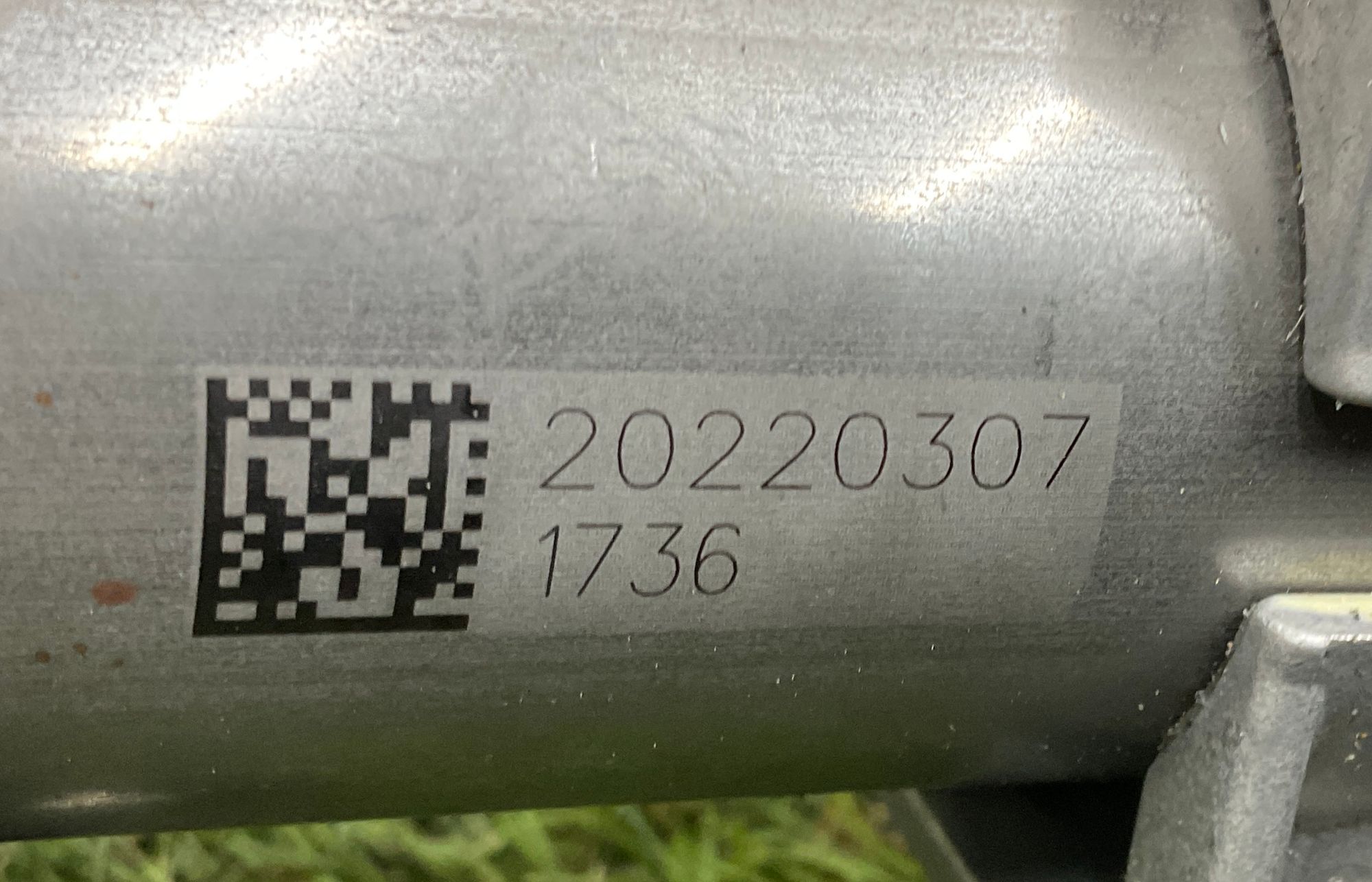 https://gcs.partsauto.market/rn-stockpro.appspot.com/thmbs/userImages/h353NjtZg3VDP19b5HMt7LlpbQ93/part/23eeaef5-2dab-49c4-8133-aae22c652416_1748264436683.jpg